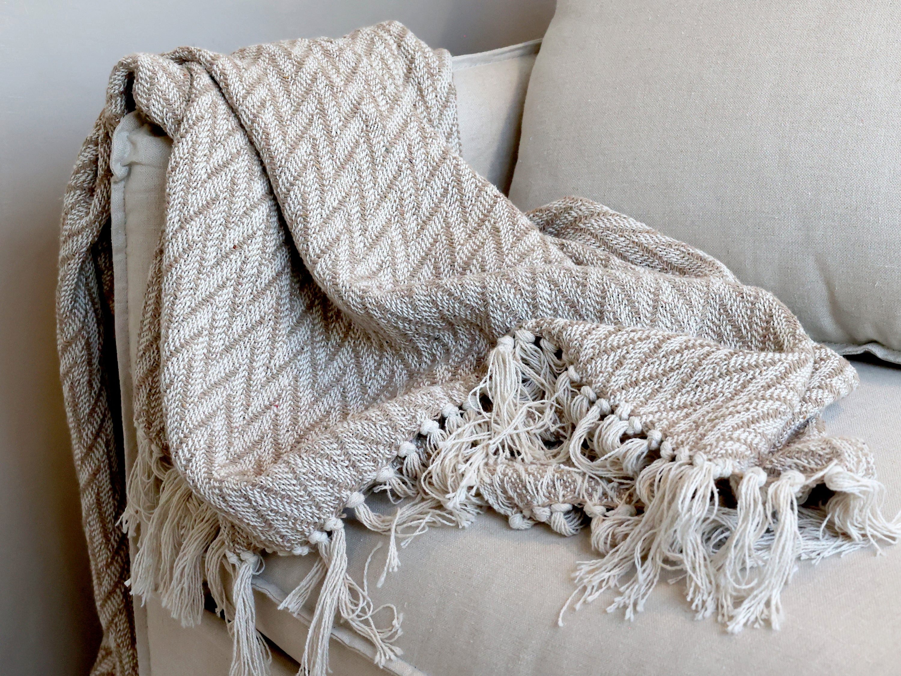 Plaid Chic Antique Aix Plaid Latte, Chic Antique