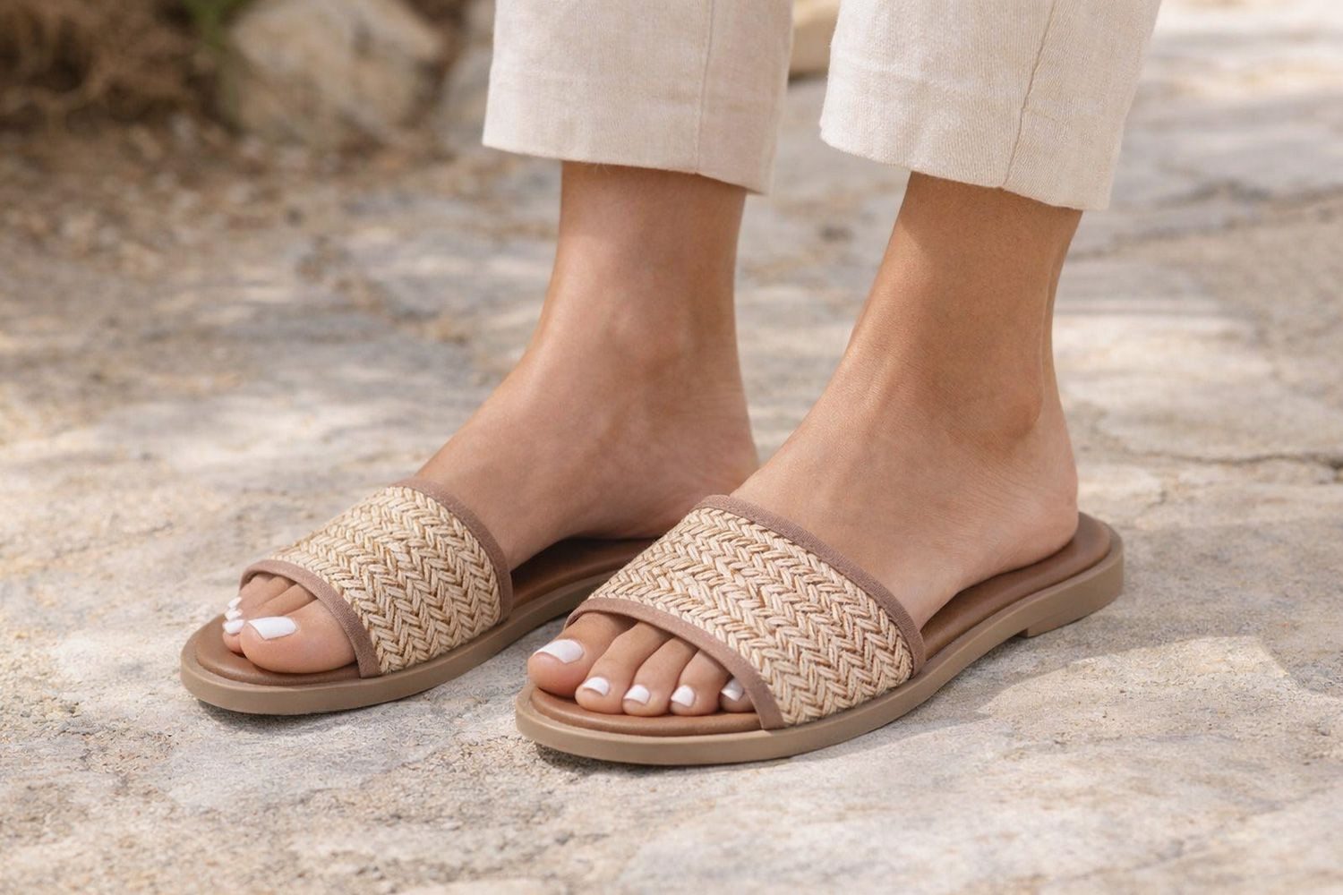 Apple of Eden ARIANA 28 - Leder Pantoletten Damen geflochten bequem Schlappen