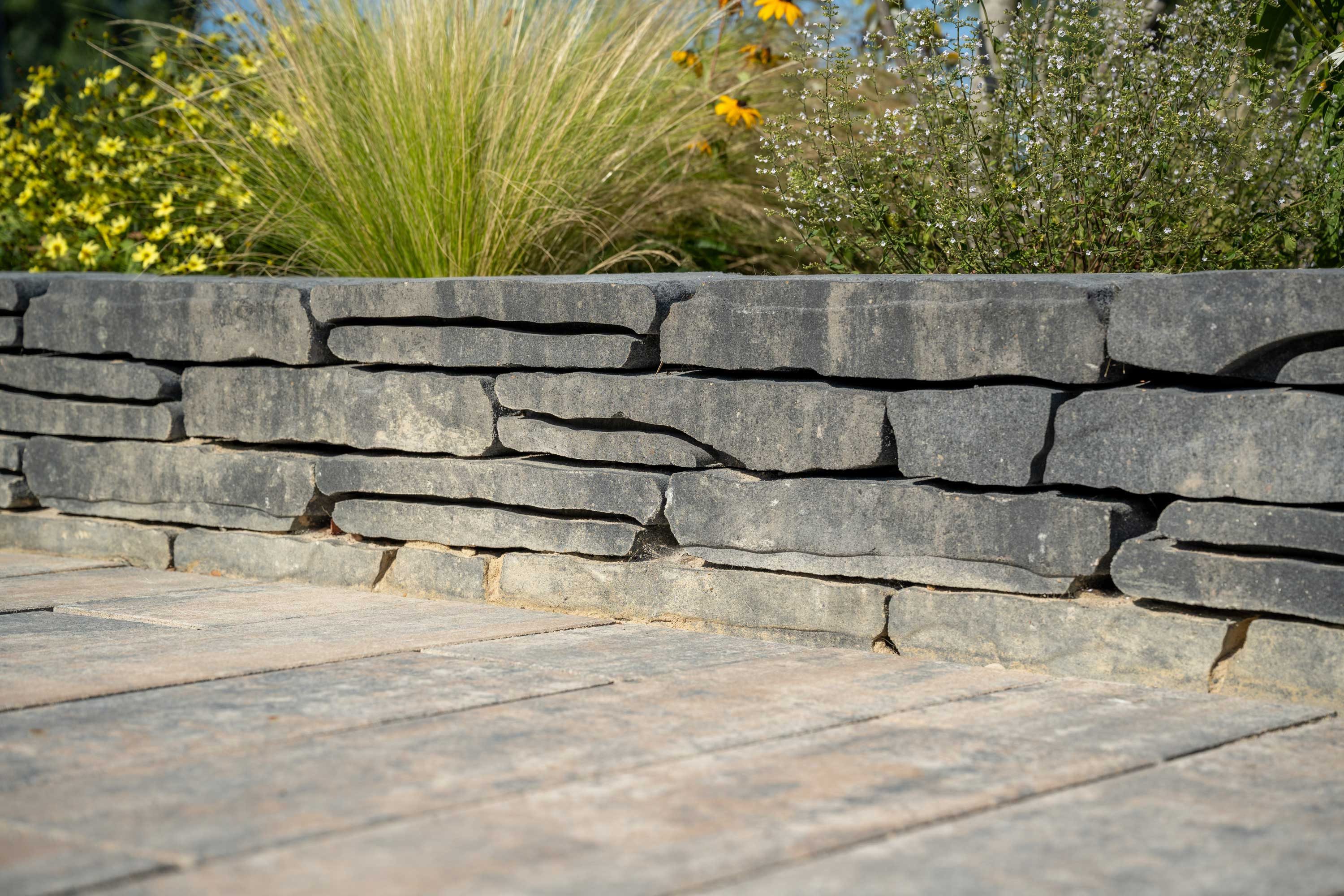 Diephaus Mauerstein CALMONT QUARZIT 40/18/8 CM PE2