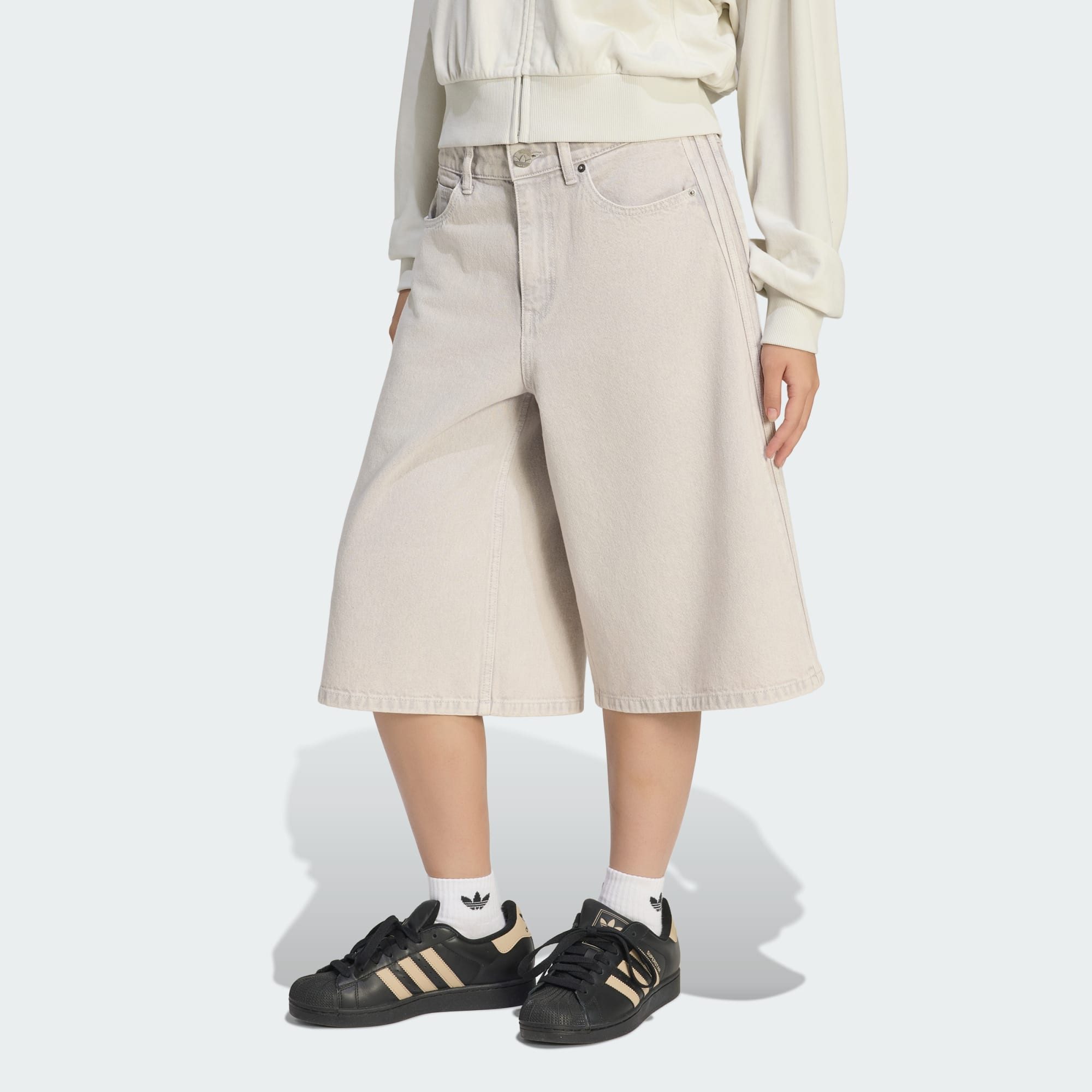 adidas Originals Shorts DENIM-JORTS MIT MITTELHOHEM BUND (1-tlg)