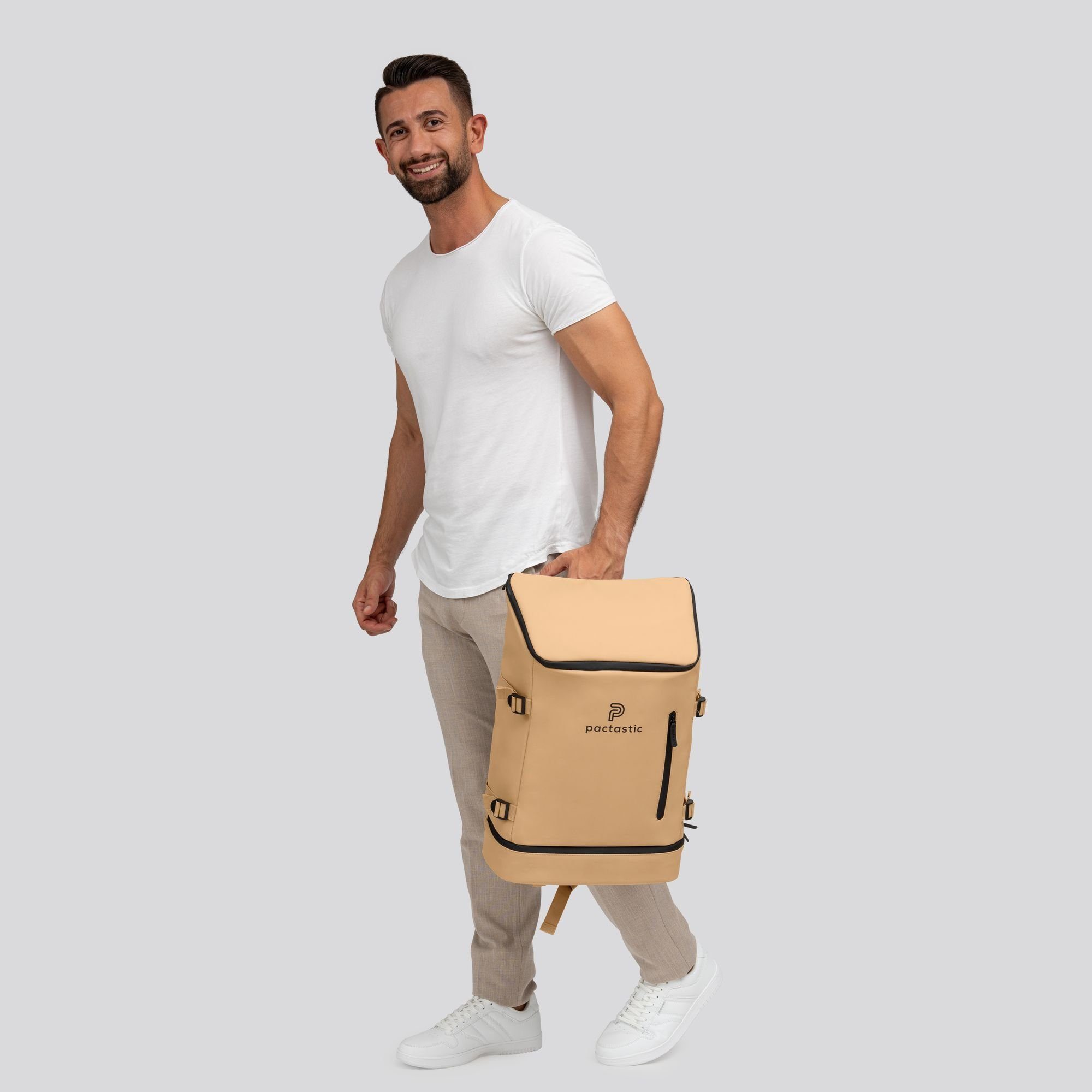 Pactastic Daypack Urban Collection, Veganes Tech-Material günstig online kaufen