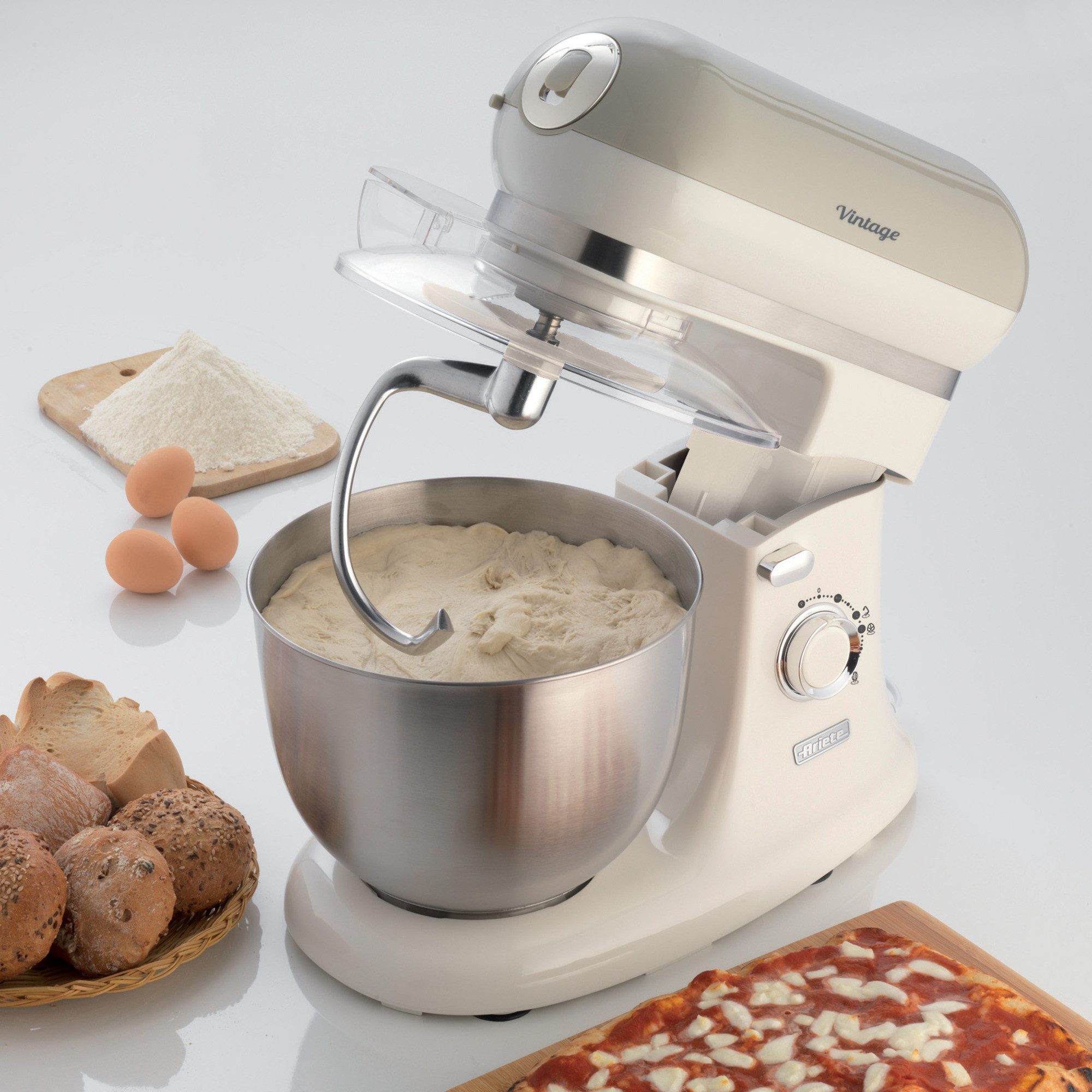 Ariete Küchenmaschine Vintage Beige Küchenmaschine 1588, 1200 W, 5.5 l Schüssel