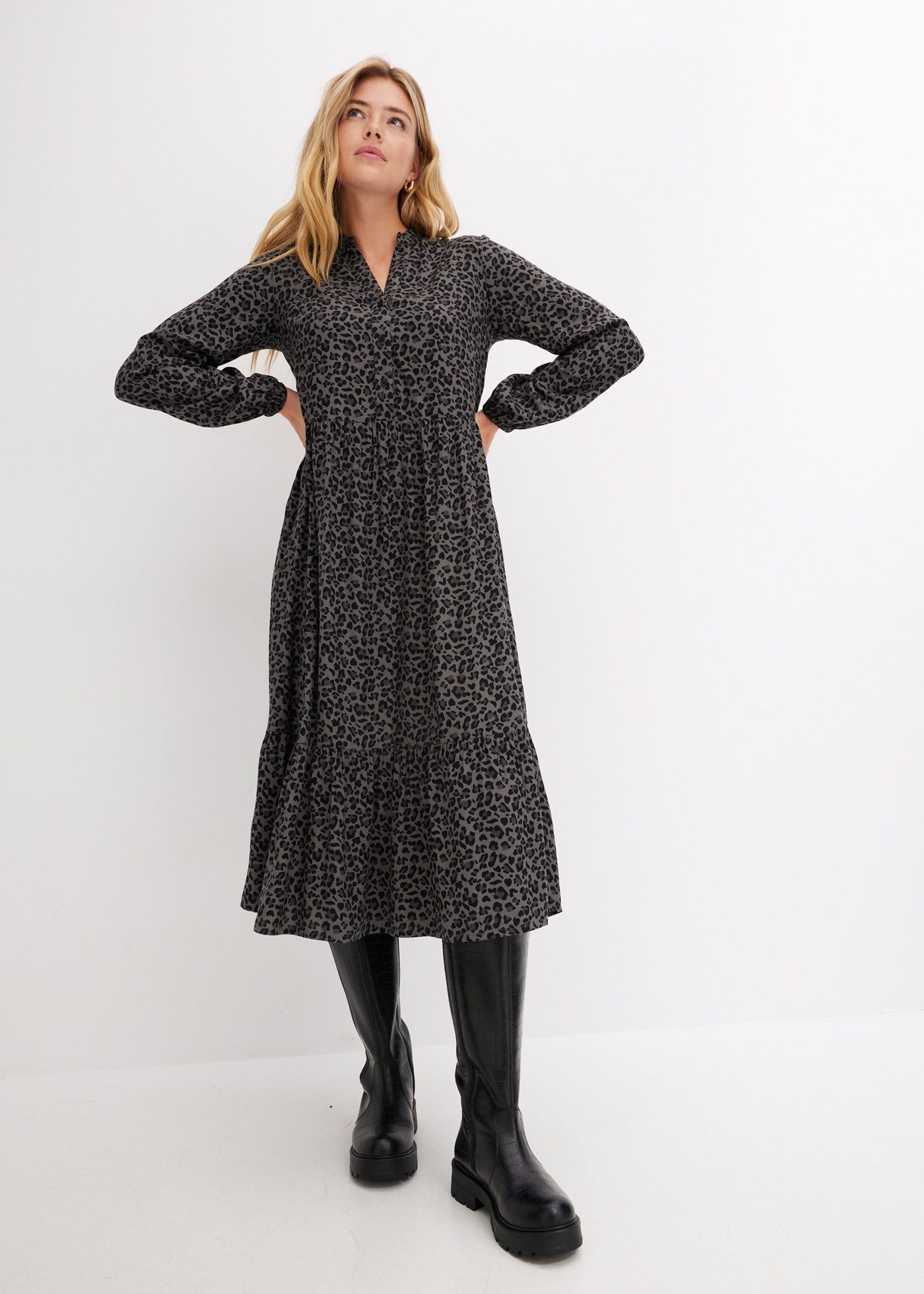 bonprix Midikleid aus Viskose, A-Linie, mit Leomuster günstig online kaufen