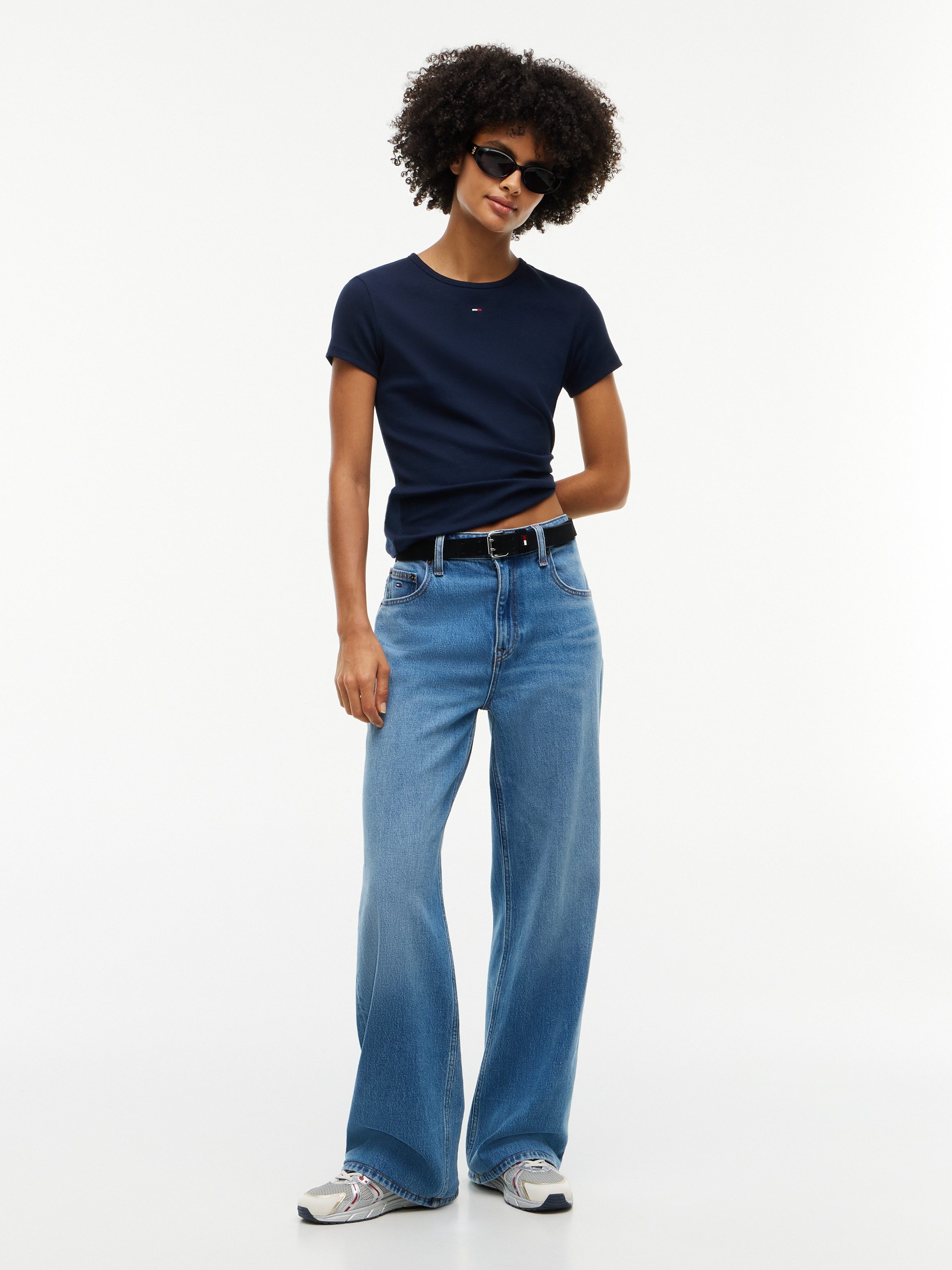 Tommy Jeans Relax-fit-Jeans MIA MID RELAXED STRAIGHT BJ0133 Baumwollmischung, relaxed fit