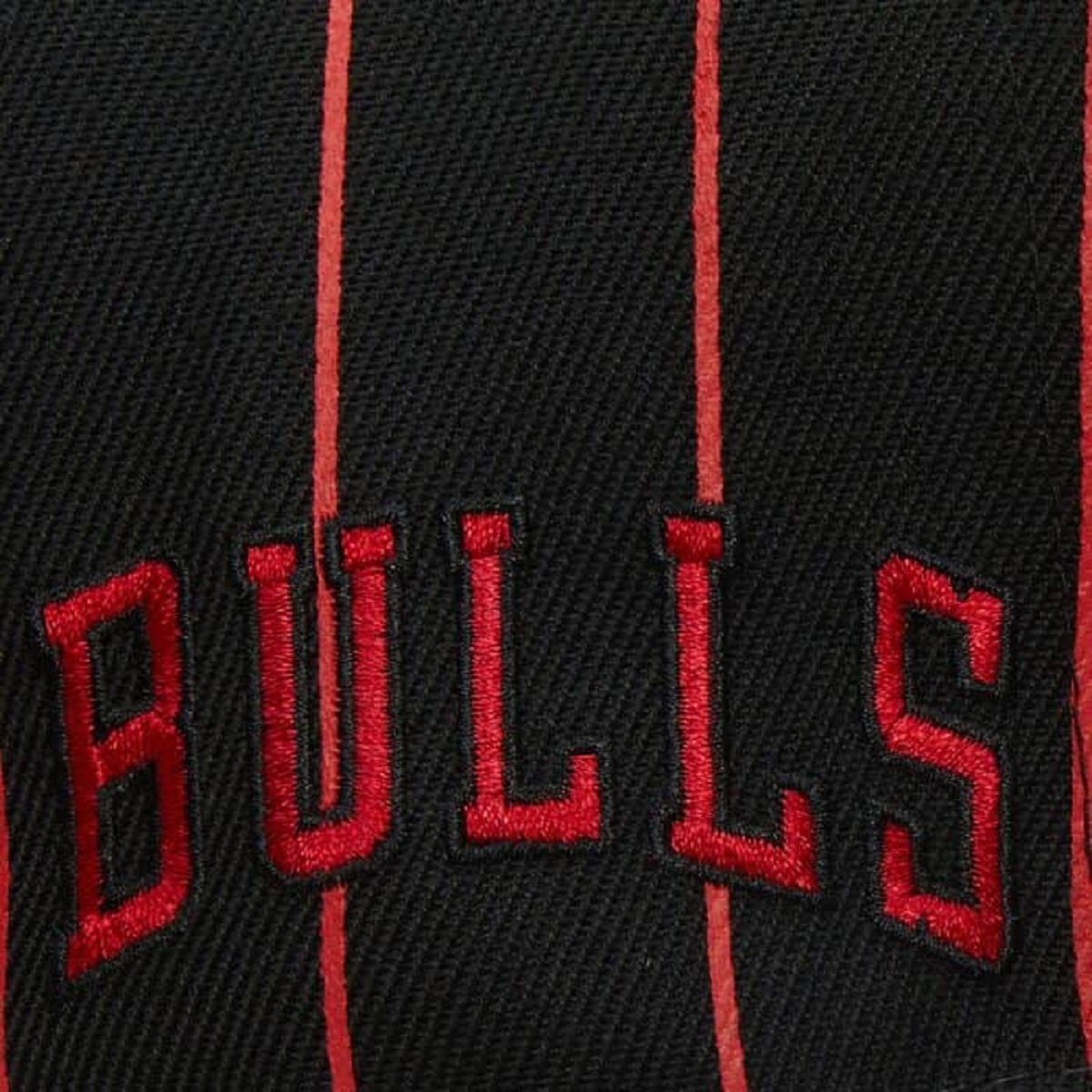 Cap Mitchell Team Pin Ness Snapback & Chicago Bulls