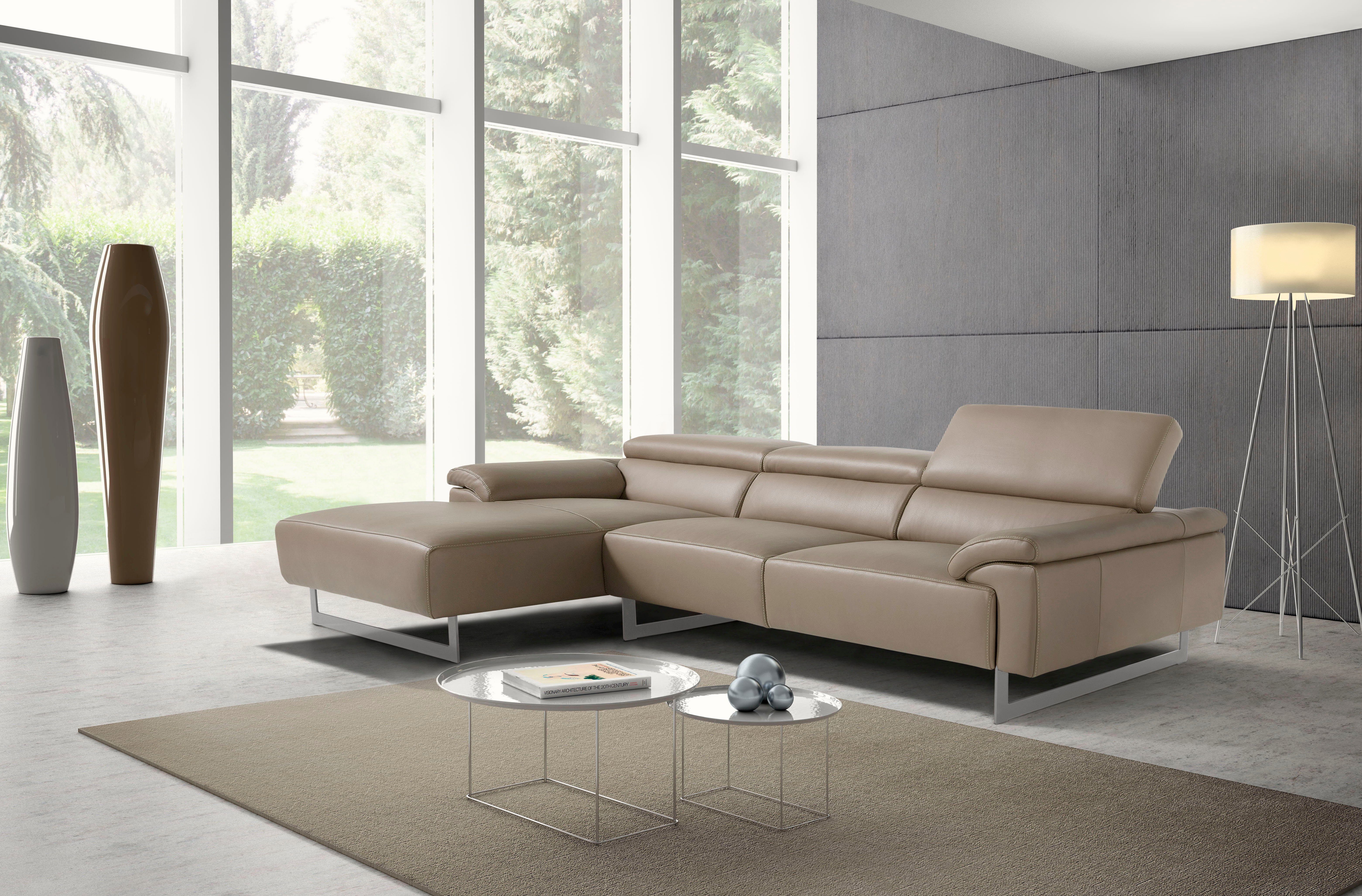 Egoitaliano Ecksofa Malika, edel und bequem, Designsofa mit hochwertigen Bezügen, L-Form, mit Recamiere, inkl. Kopfteilverstellung und chromfarbenen Metallfüßen