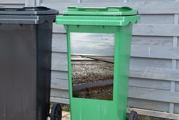 MuchoWow Wandsticker Meer - Sand - Himmel (1 St), Mülleimer-aufkleber, Mülltonne, Sticker, Container, Abfalbehälter