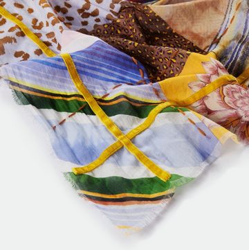 Codello Modeschal Codello Blumen Schal mit Samtbordüren und Kontraststickerei, Ressourcen schonend