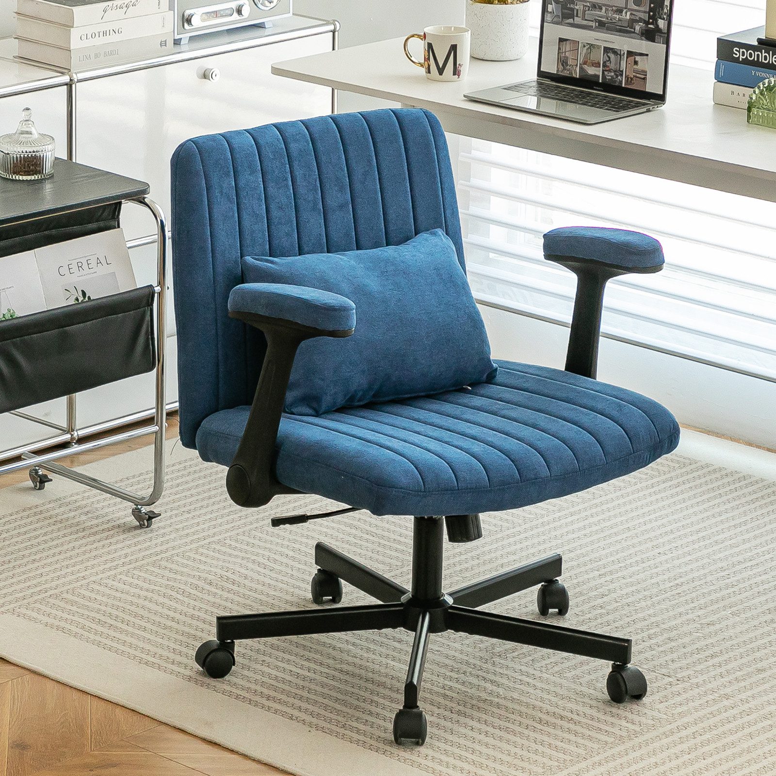 MODFU Bürostuhl Velours Schreibtischstuhl höhenverstellbar, Armlehnen klappbar (Leichtgängige Rollen, schlankes Design für enge Räume, weiche Polsterung, 1 St), Vielseitig als Arbeitsstuhl & Beistellsitz für Homeoffice & Wohnzimmer