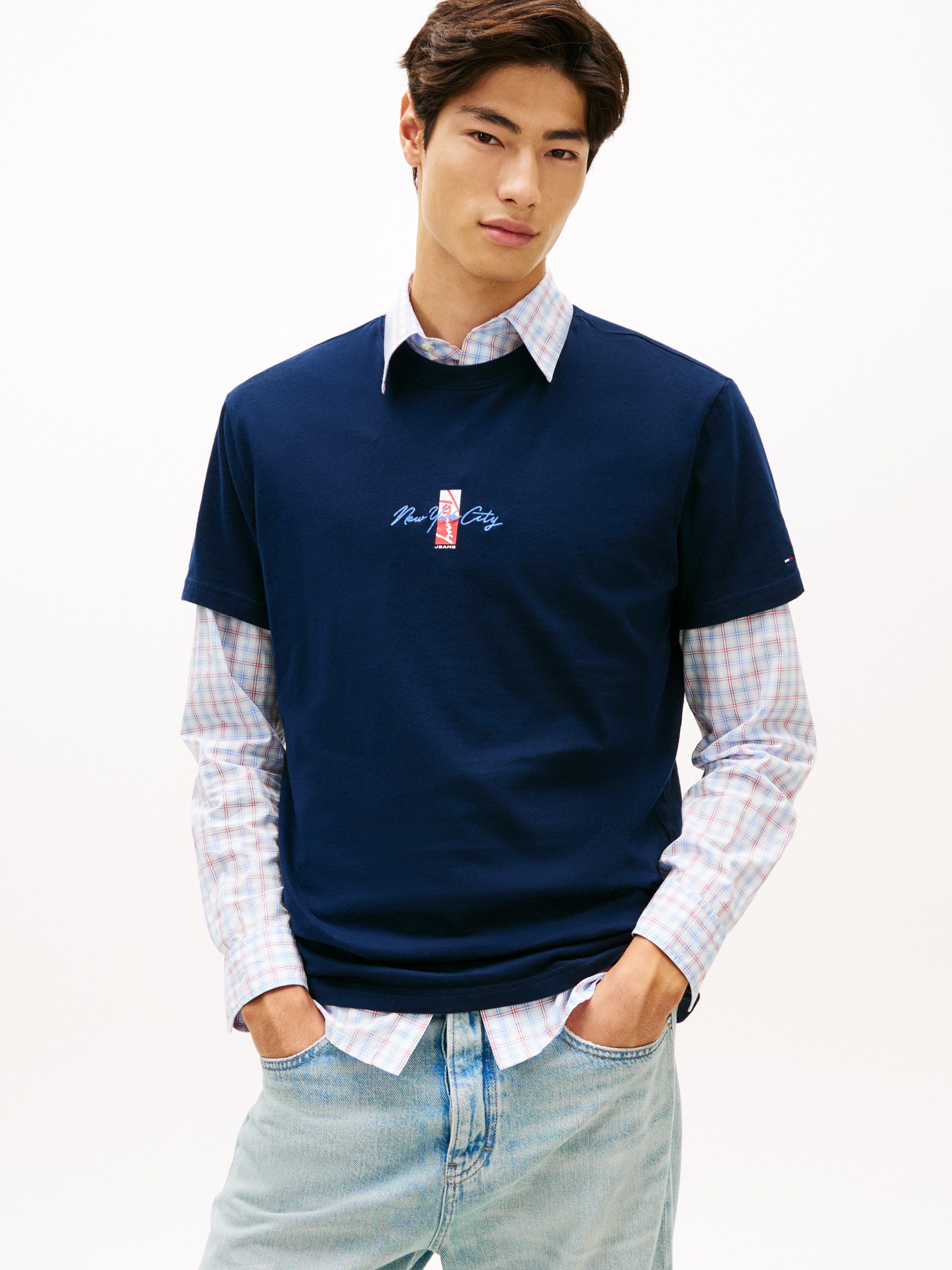 Tommy Jeans T-Shirt TJM REGULAR SIGN BLOCK Regular fit mit Rundhalsausschnitt