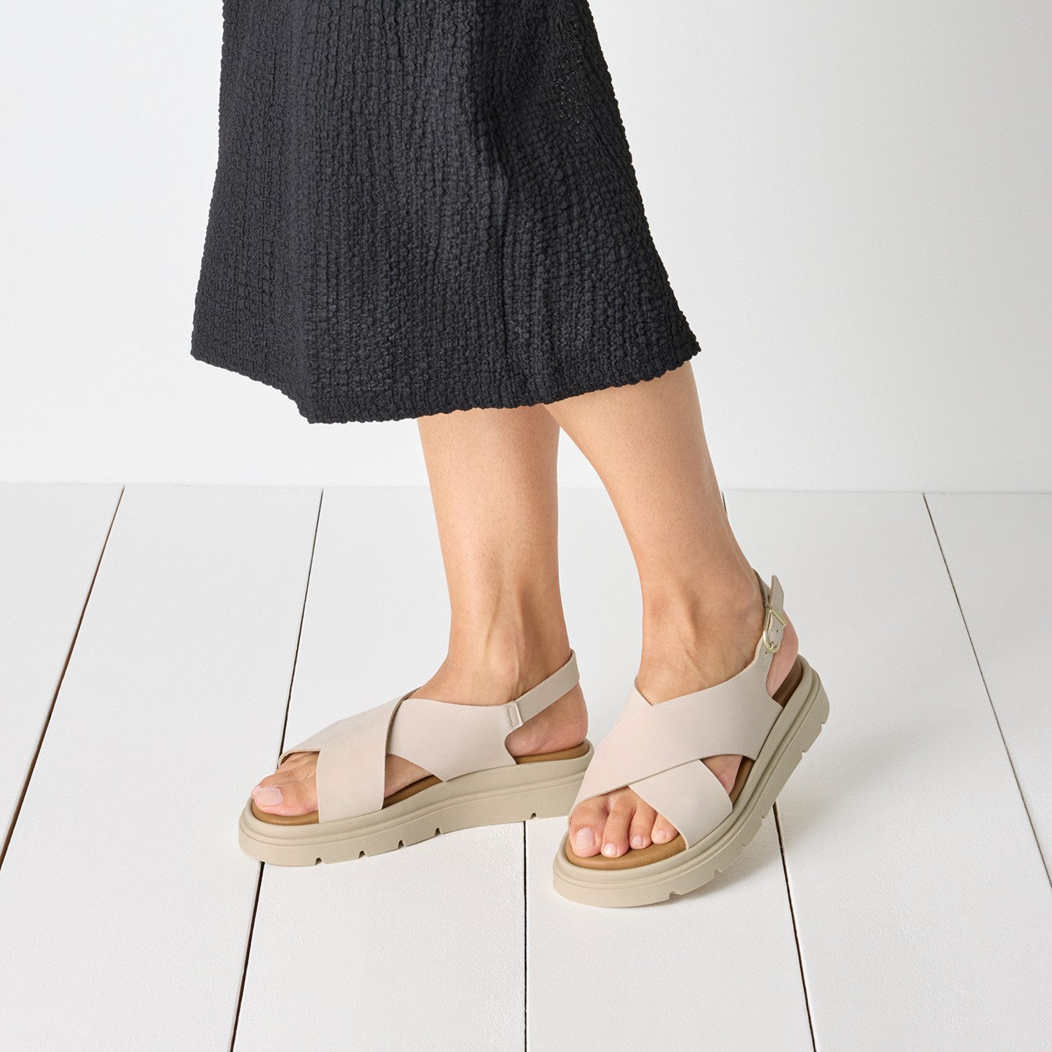 Tamaris Plateausandale Plateau, Riemchensandale mit Touch it-Ausstattung