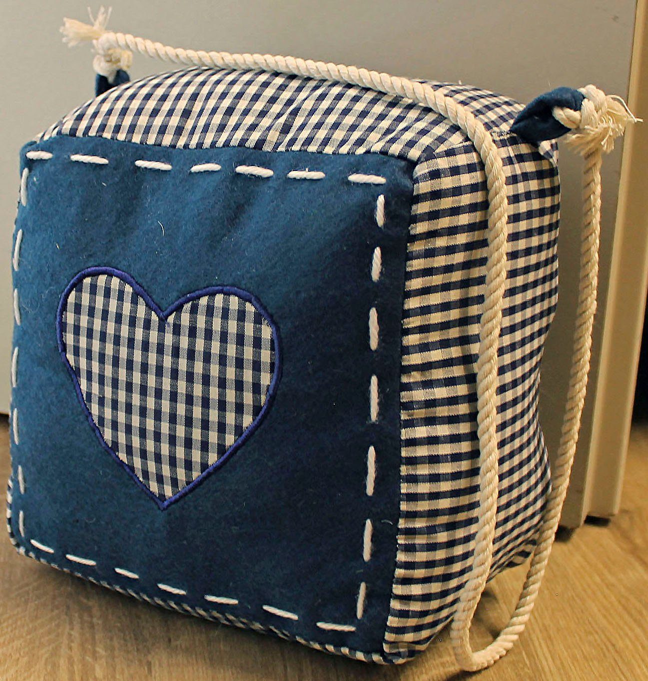 HOSSNER - ART OF HOME DECO Türstopper Karoherz (1 St), klassischer Landhaus-Stil