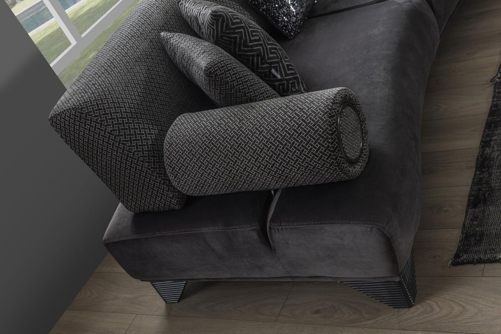 JVmoebel Stoff Dreisitzer Design Gebogene Luxus Couch Sofa Sofa Wohnzimmer