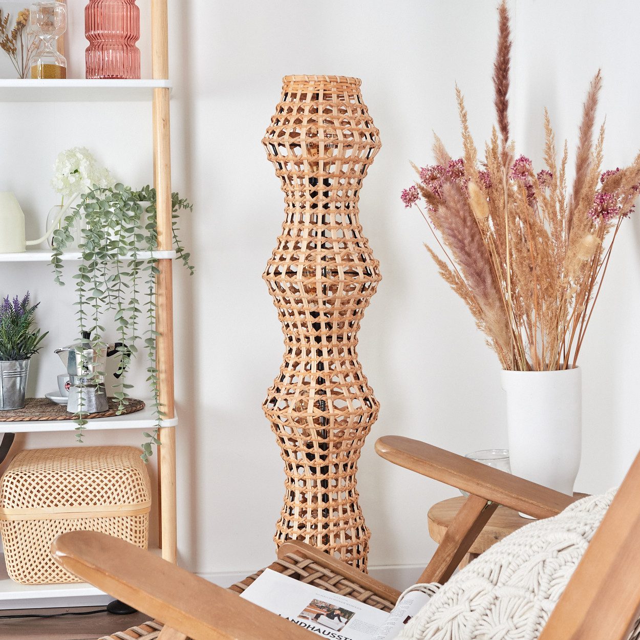 hofstein Stehlampe Stehlampe im skandinavischen Design mit Schirm aus Rattan in Natur, ohne Leuchtmittel, Stehleuchte im Boho-Style mit Lichteffekt und Fußschalter, E27, 110 cm