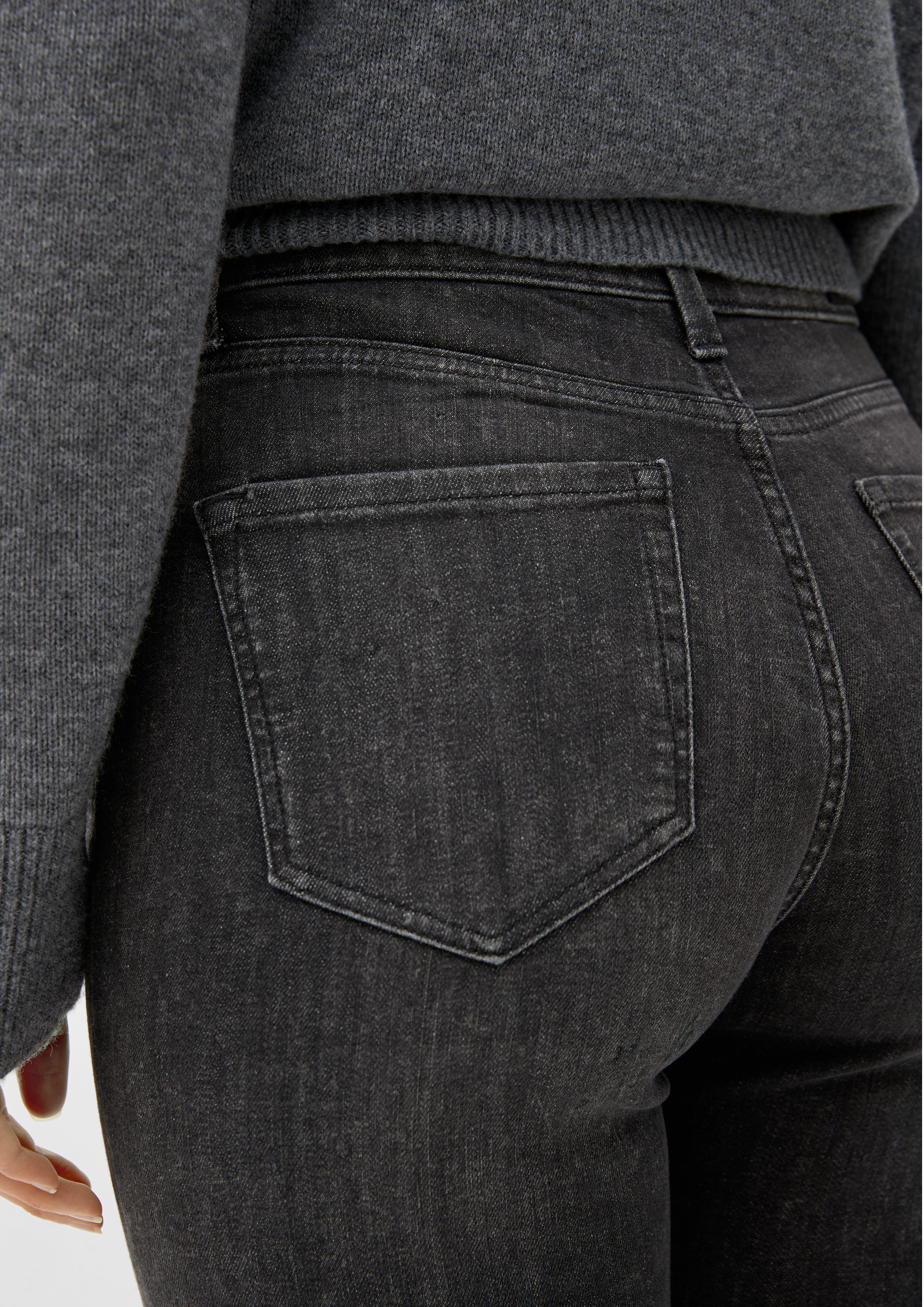 s.Oliver 5-Pocket-Jeans Jeans Rise Fit High Leg / / Skinny / Izabell Skinny