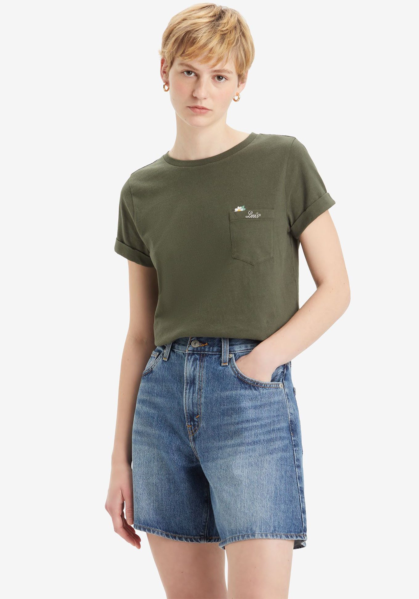 Levi's® T-Shirt MARGOT POCKET TEE mit Brusttasche mit Blumen- und Logostickerei