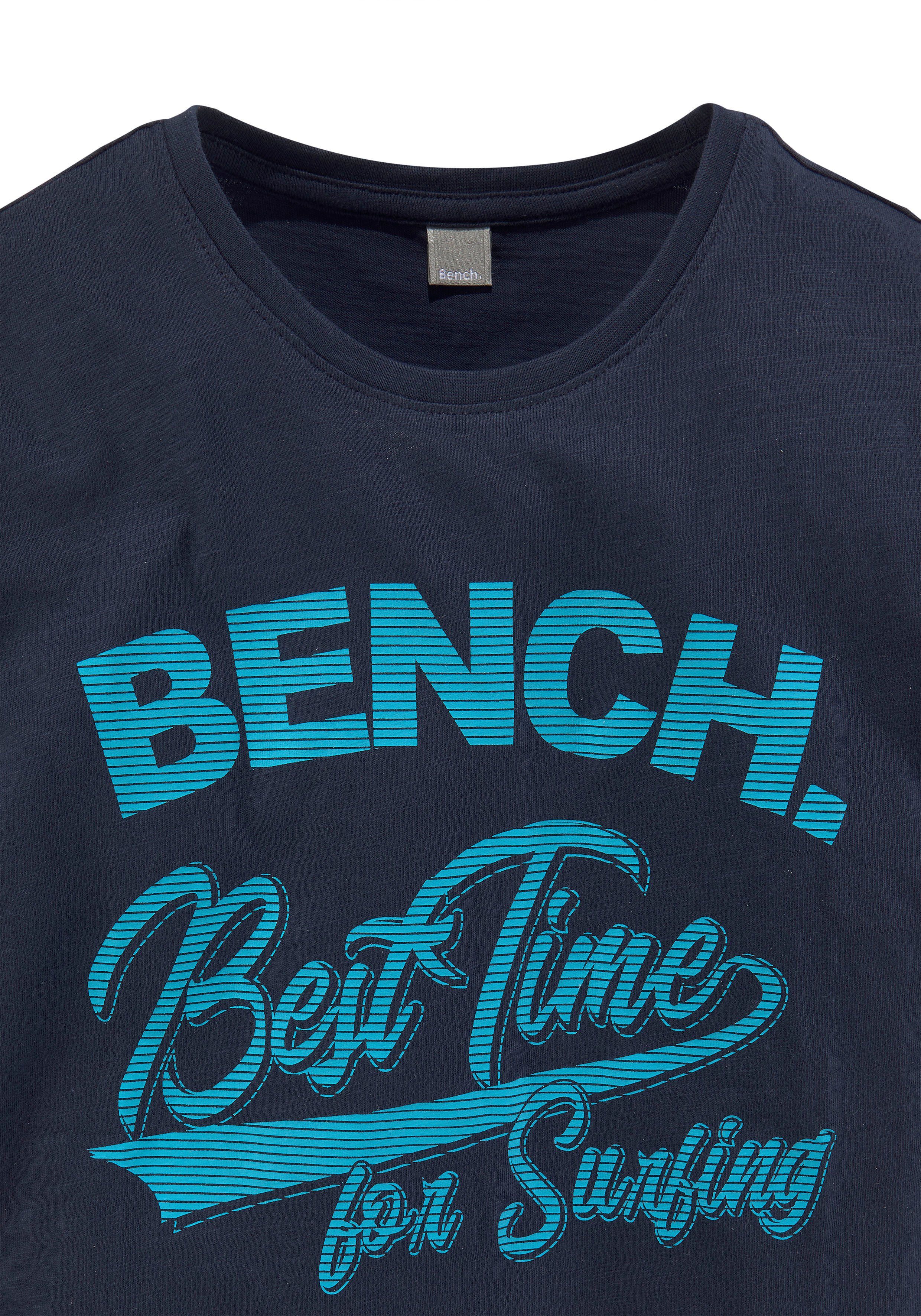 Bench. T-Shirt Best time surfing for