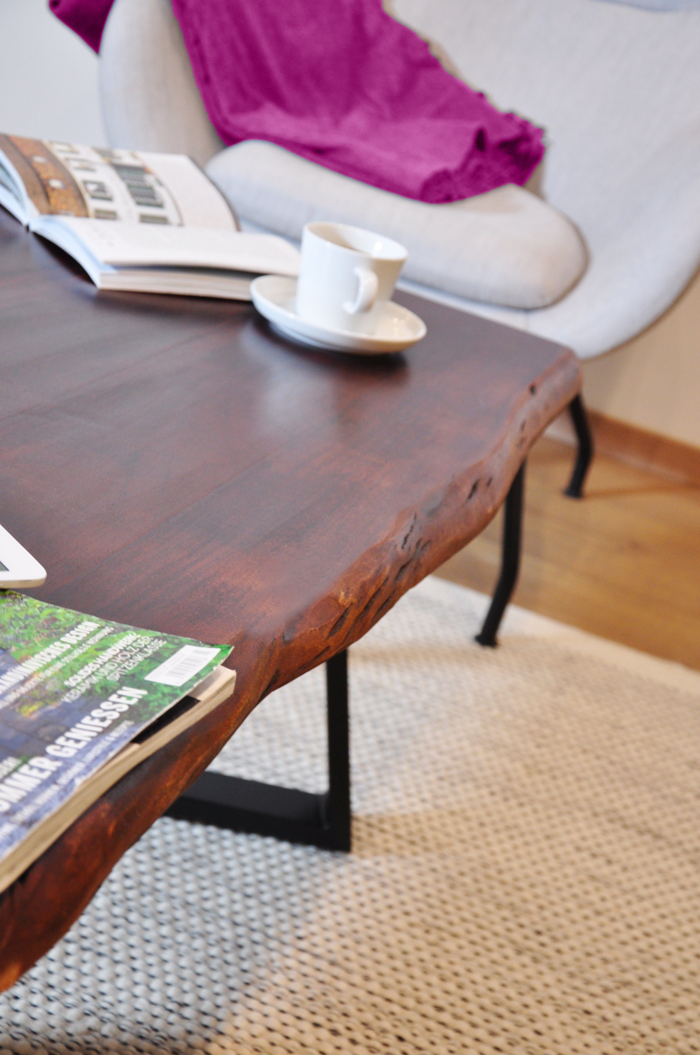 Sitheim-Europe Couchtisch PHOENIX Massiver Baumstamm Couchtisch 110cm Akazi günstig online kaufen