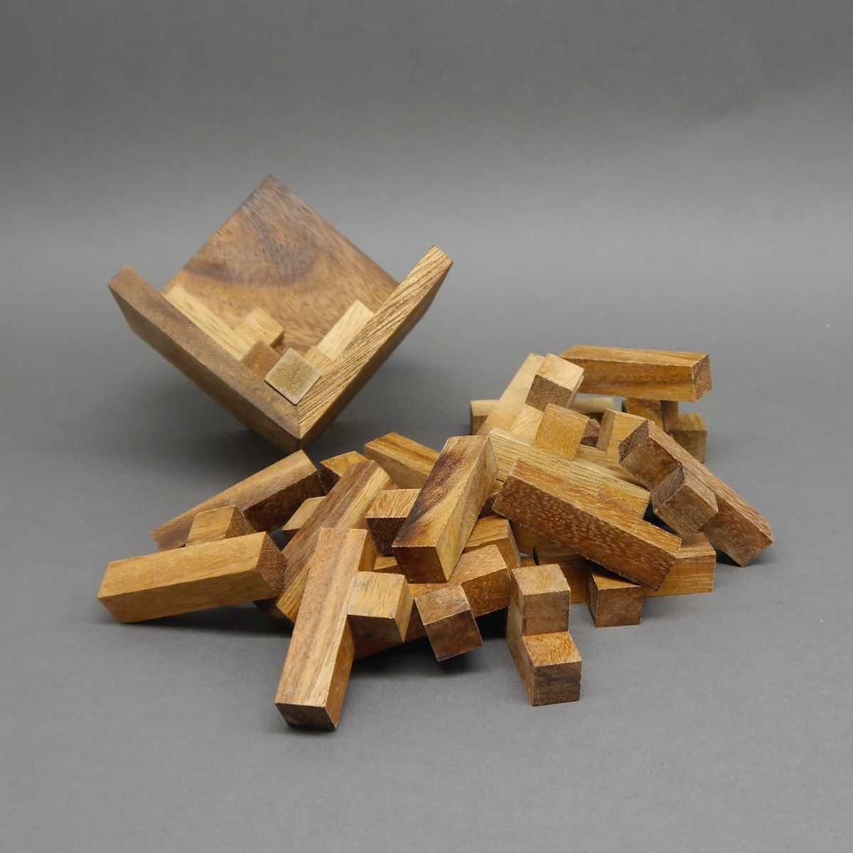 ROMBOL Denkspiele Spiel 125er-Cube - herausforderndes Denkspiel aus edlem Holz für Knobel-Fans, 3D-Puzzle, Holzspiel