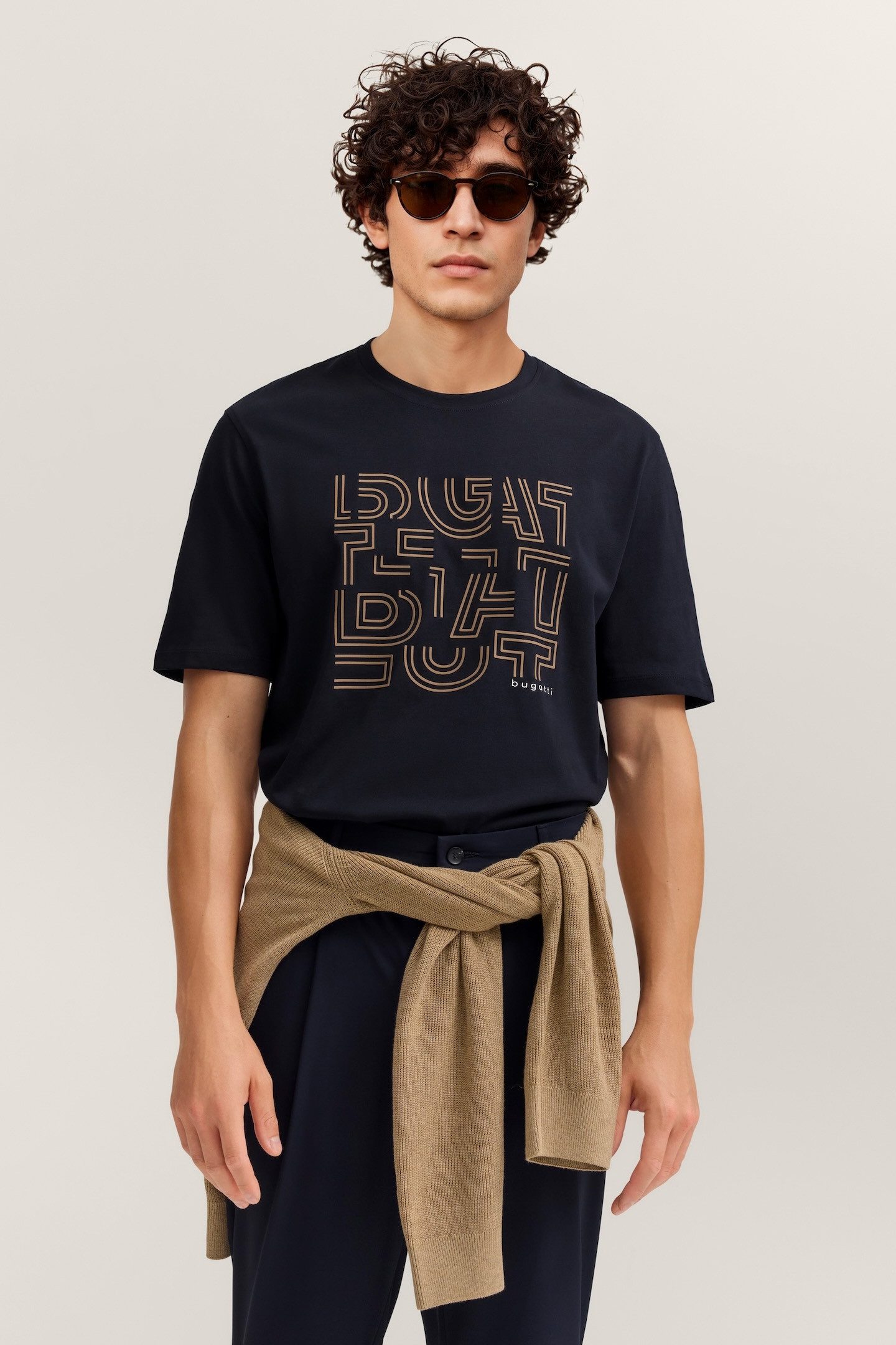 bugatti T-Shirt Modern Fit mit Logo-Print und Rundhals aus Baumwolle günstig online kaufen