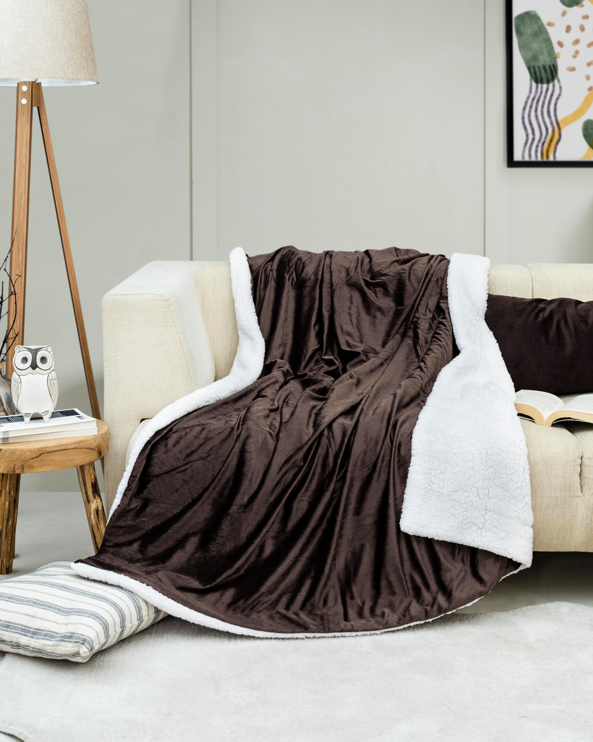 Wohndecke in Lammfell-Optik Kuscheldecke weich & flauschig - Sherpa Fleecedecke, Gräfenstayn, Warme Wolldecke & Sofaüberwurf Tagesdecke für Couch & Sofa – Bild 5 von 5