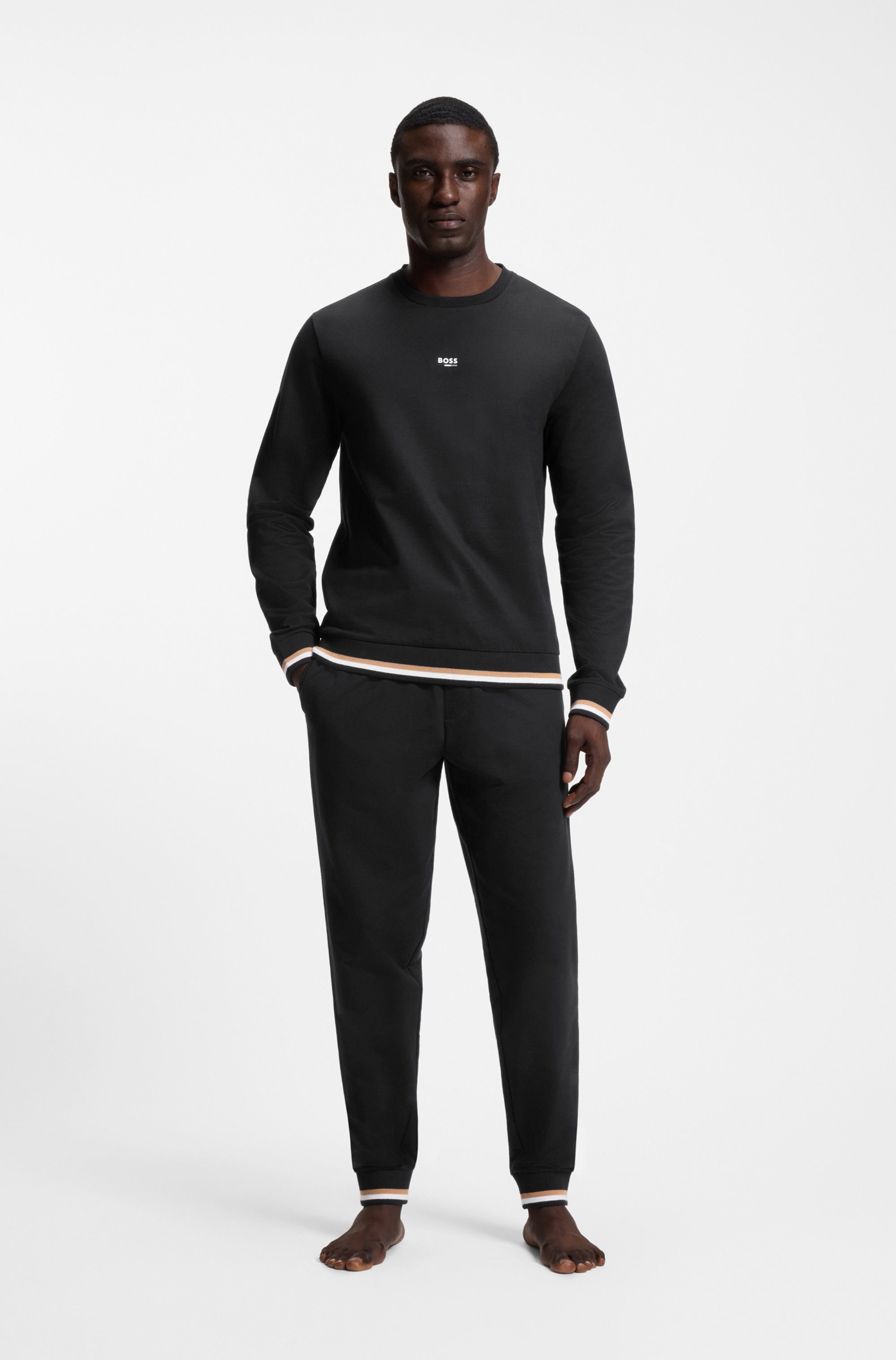 BOSS Sweatshirt Iconic kontrastfarbene Details, noramle Passform