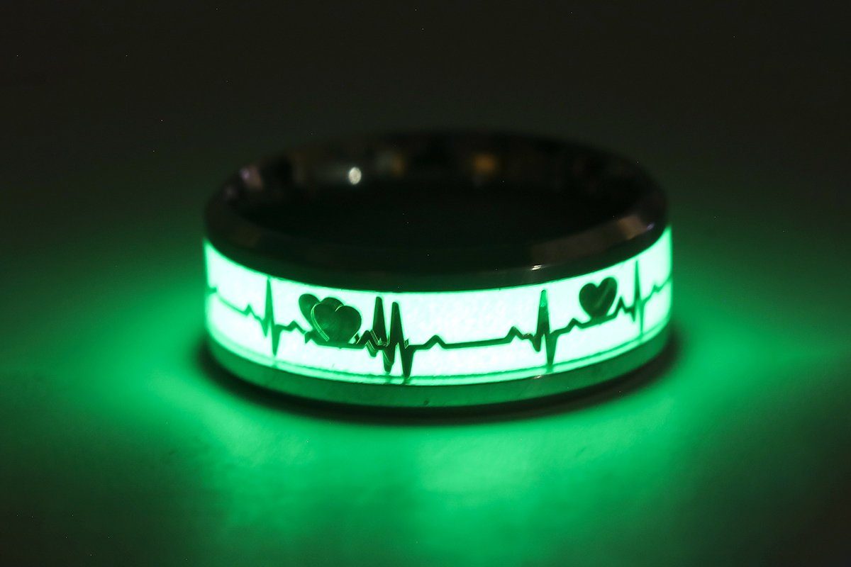 Eyecatcher Fingerring Glowing Ring Herz EKG Herzschlag leuchtet im Dunkeln, Herzschlag Ring, Liebes Geschenk