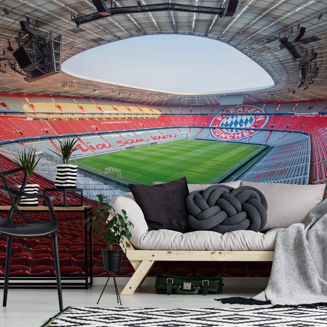 K&L Wall Art Fototapete Große Fußball Fototapete FC Bayern München Mia San Mia Vliestapete FCB, sportliche Wohnzimmer Tapete