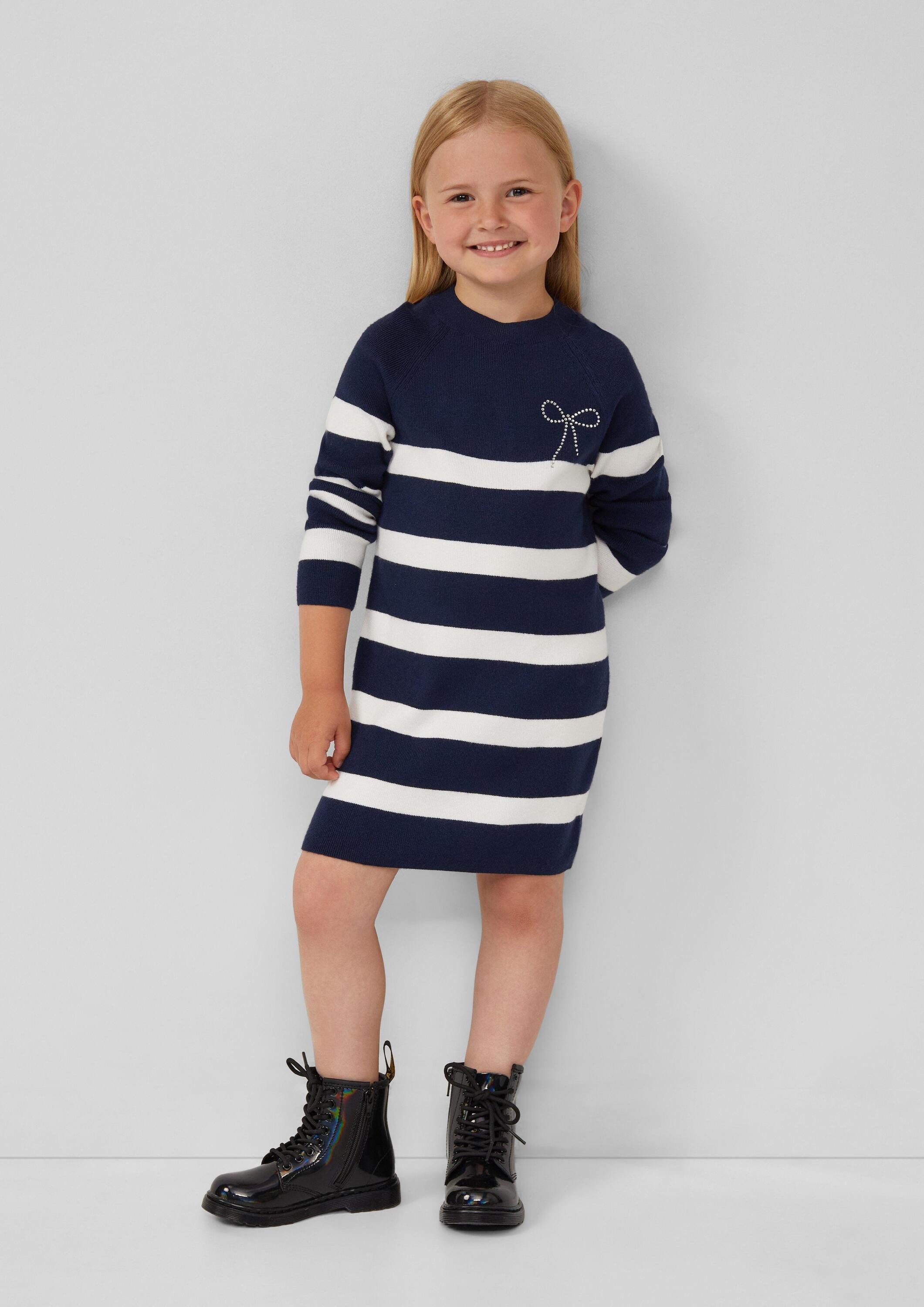 s.Oliver Minikleid Kleid Kurzes Strickkleid aus Viskosemix im Loose Fit