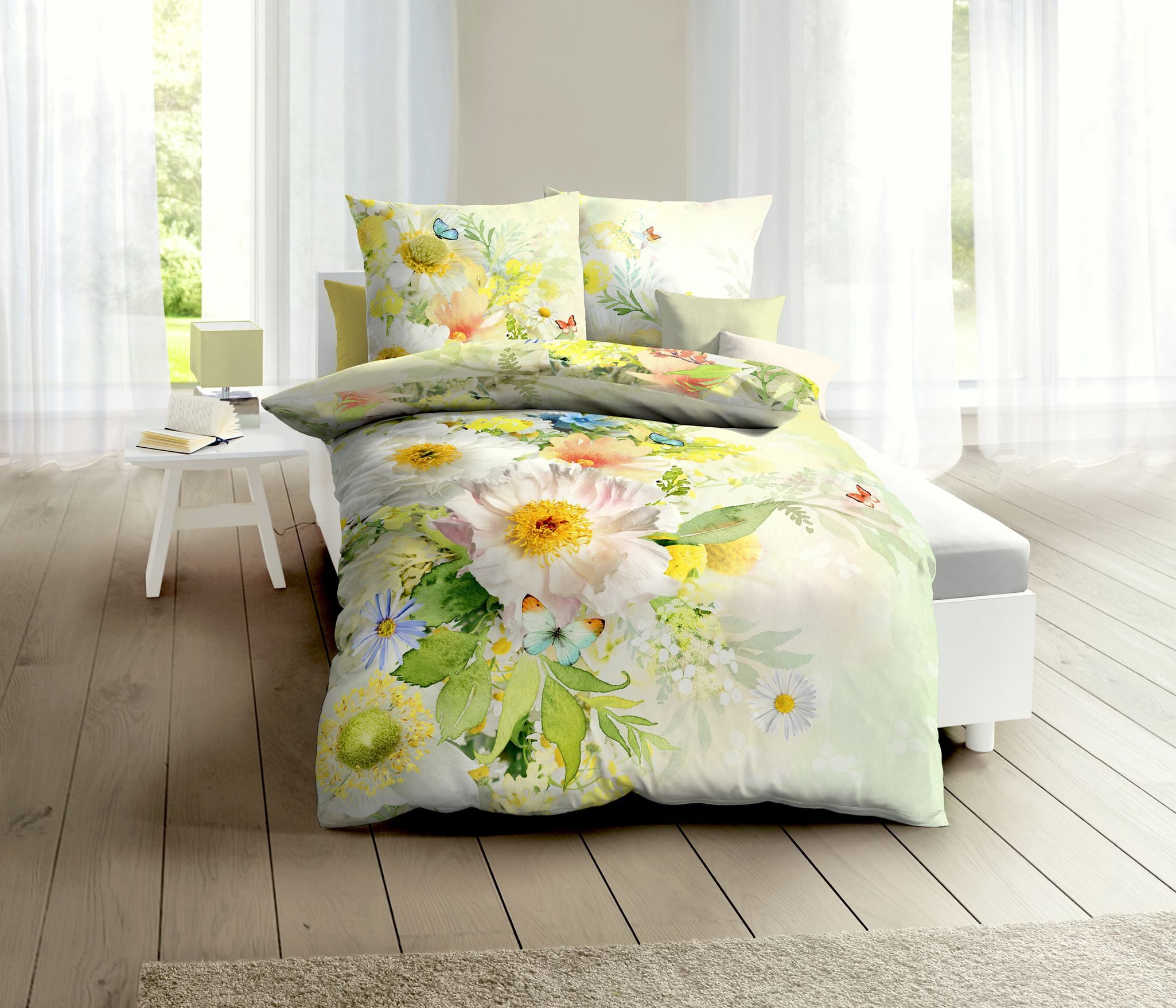JACK Bettwäsche JACK by Kaeppel Summer Day, Mako-Satin, 2 teilig, hochwertiger Digitaldruck mit sommerlichem Blütenmotiv