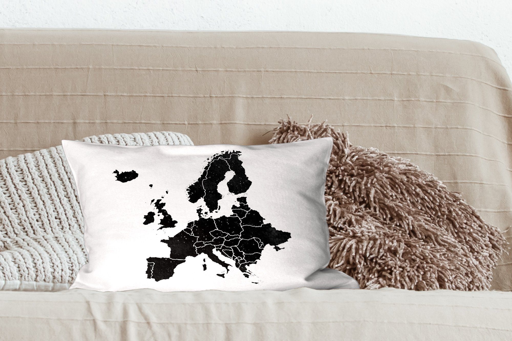 Zierkissen, Schlafzimmer schwarzer Europa-Karte weiß, schwarz mit Wohzimmer in und Dekokissen Dekoration, Aquarellfarbe Dekokissen Füllung, MuchoWow -