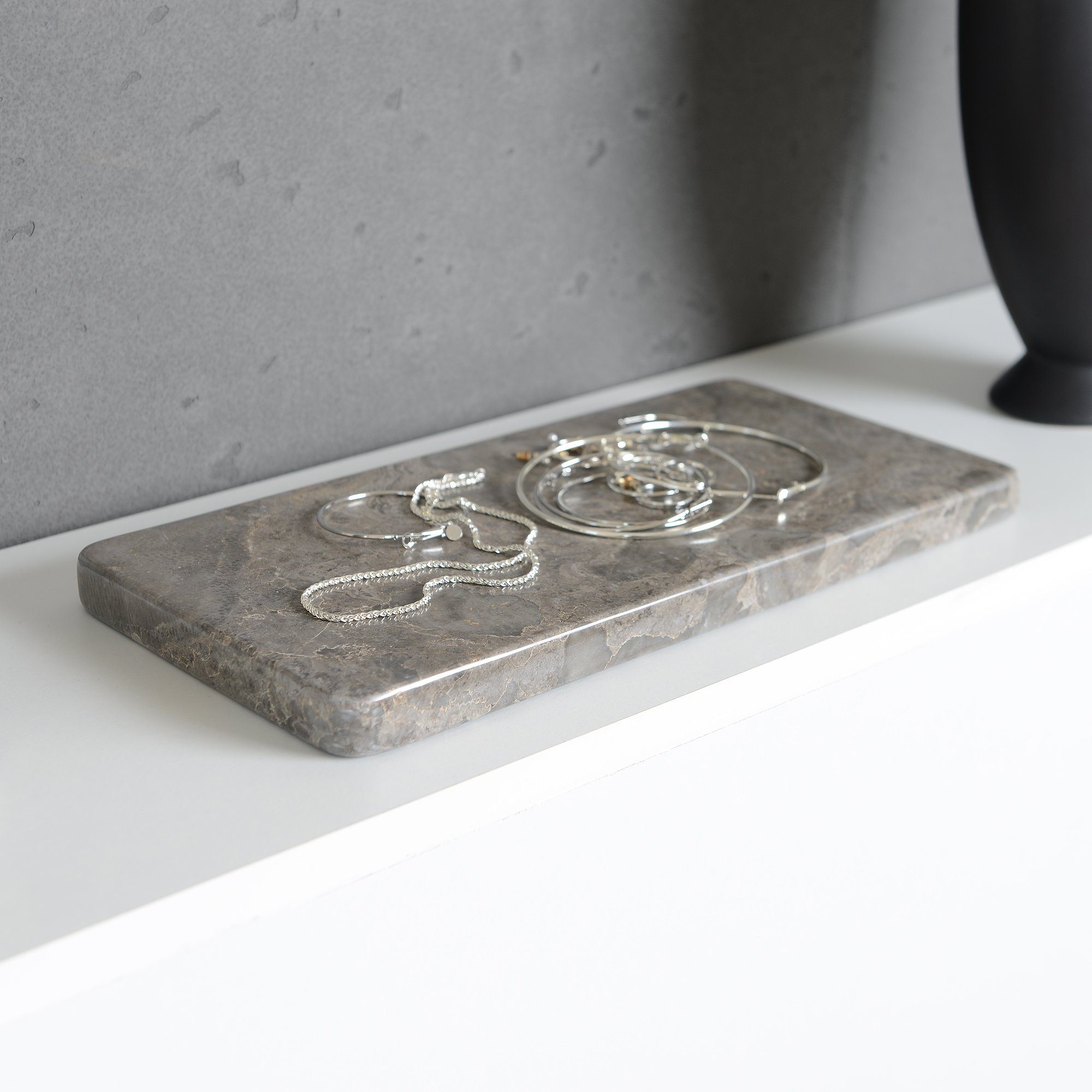 wohnfreuden Dekotablett Marmor Naturstein Deko-Tablett 30 cm grau flach eckig, 32994