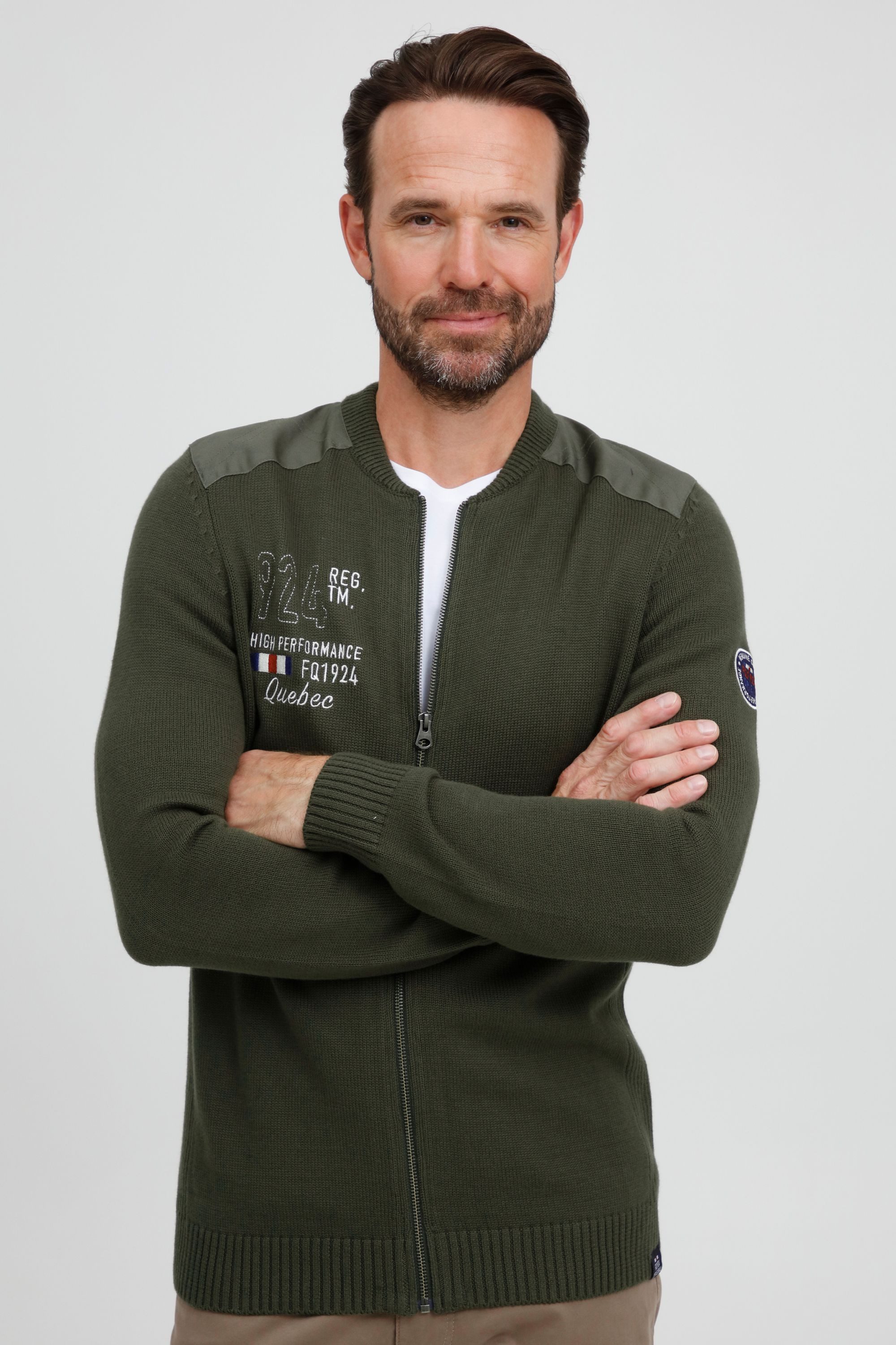 FQ1924 Strickjacke FQErland Strickjacke mit kurzem Stehkragen günstig online kaufen