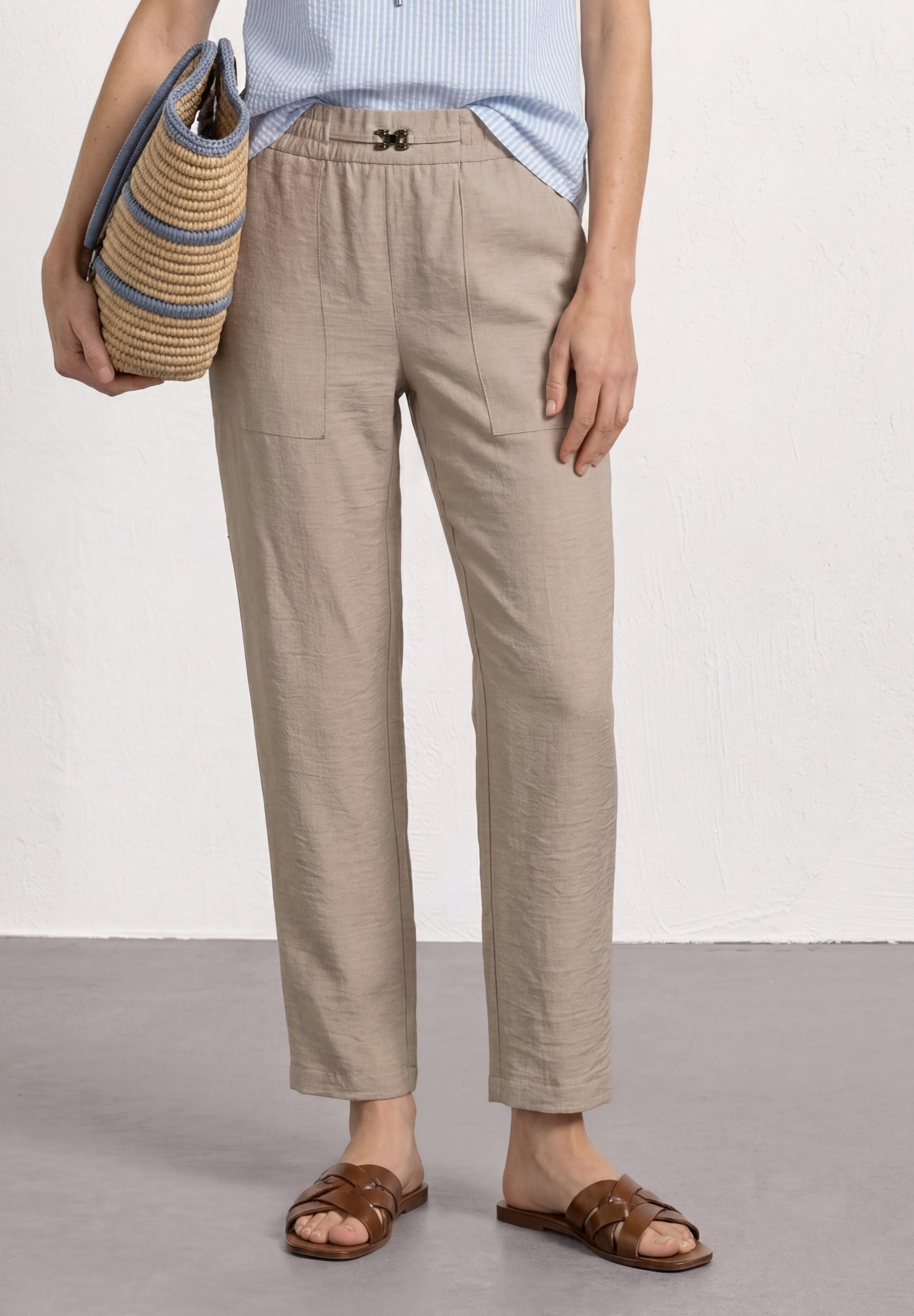 STREET ONE Stoffhose Style Bonny Slim Leg Hose im Loose Fit mit Gürteldetail