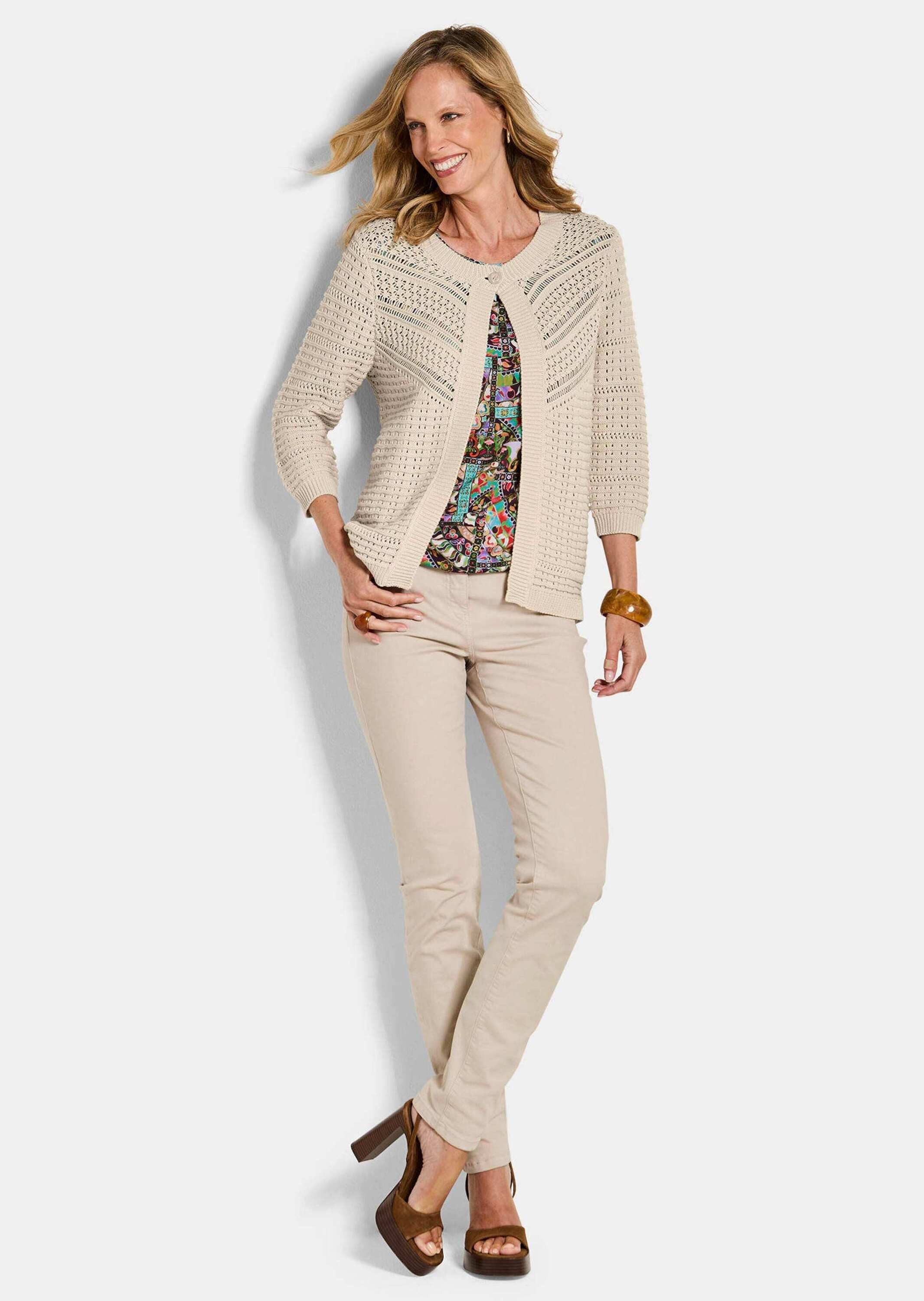 GOLDNER Strickjacke Elegante Strickjacke mit Rippenblende Strukturjacke mit Rundhals, Knopfverschluss und Langarm