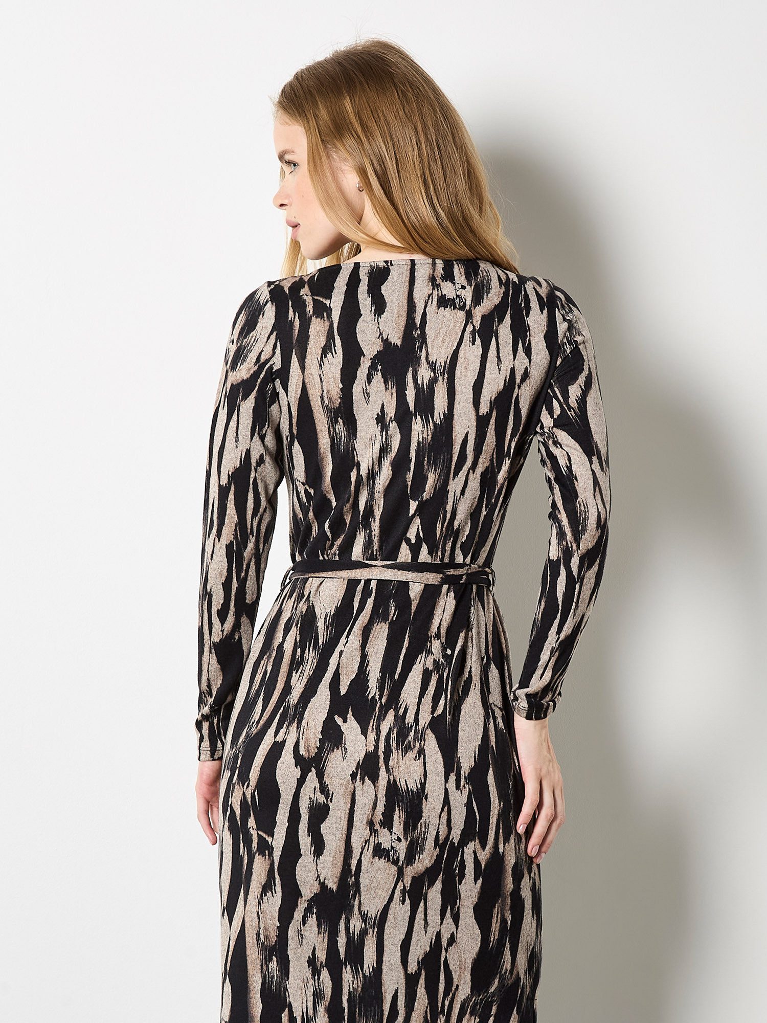 Apricot Druckkleid Midikleid (2-tlg., mit Bindeband) mit Pinselstrichmuster – Bild 4 von 4