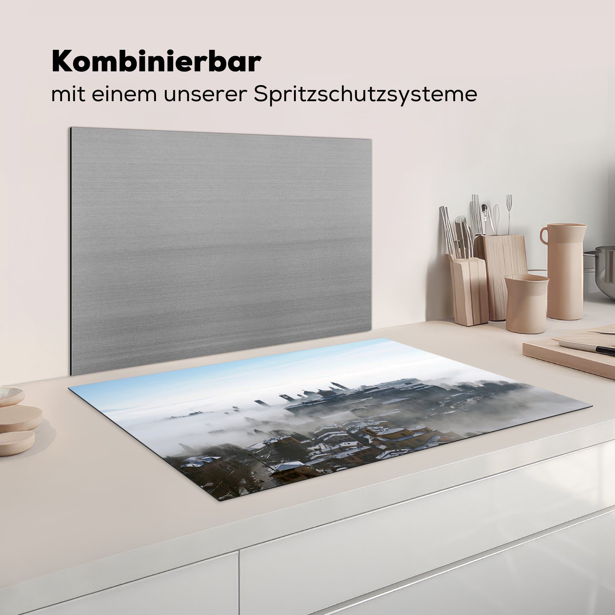 küche, Herdblende-/Abdeckplatte 81x52 für cm, Vogelperspektive, Skyline Induktionskochfeld Bergamo tlg), Vinyl, aus die MuchoWow Schutz der von Ceranfeldabdeckung (1