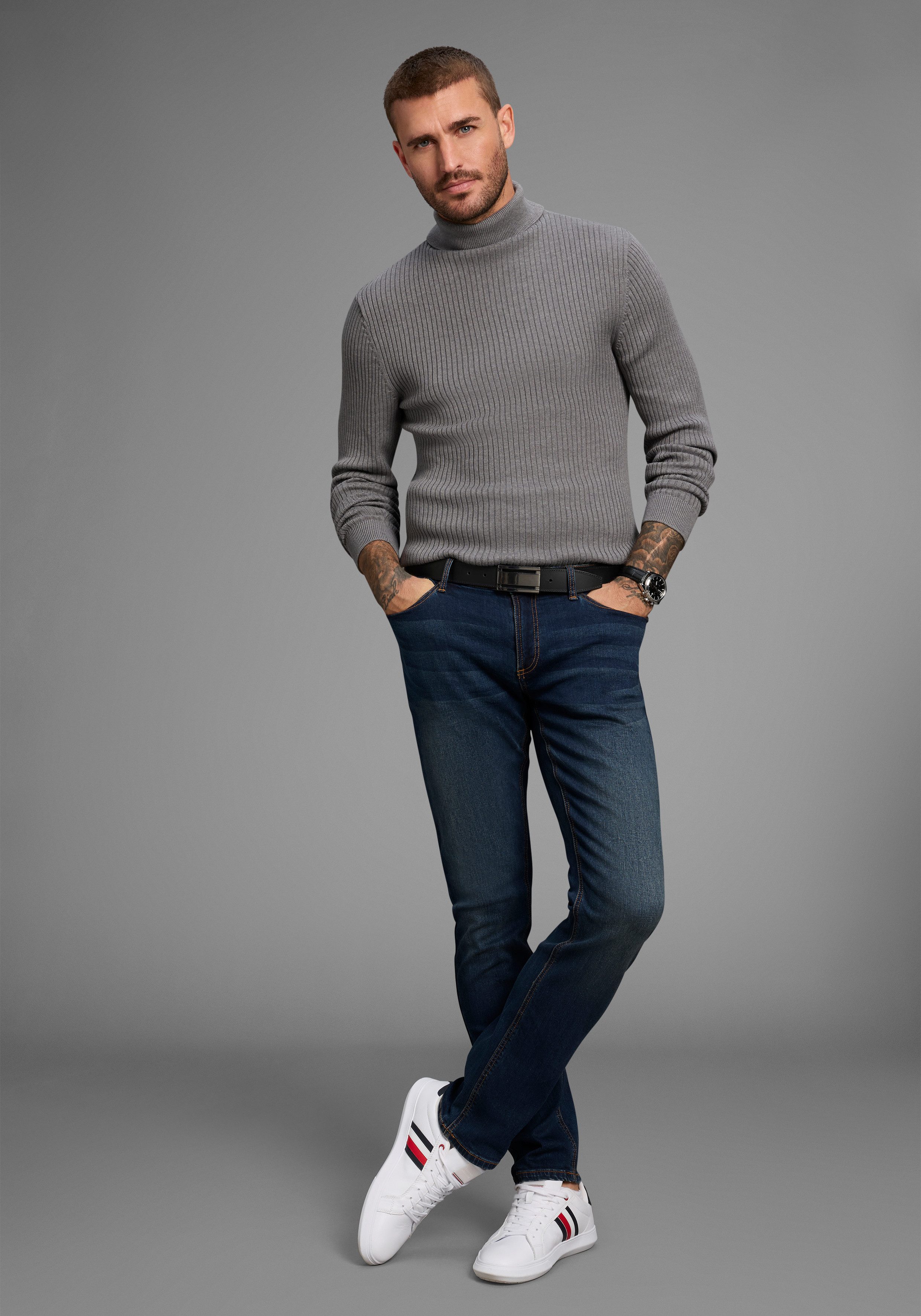 Bruno Banani Straight-Jeans Hutch gerade geschnittenes Bein, niedrige Leibhöhe, reguläre Passform – Bild 4 von 5