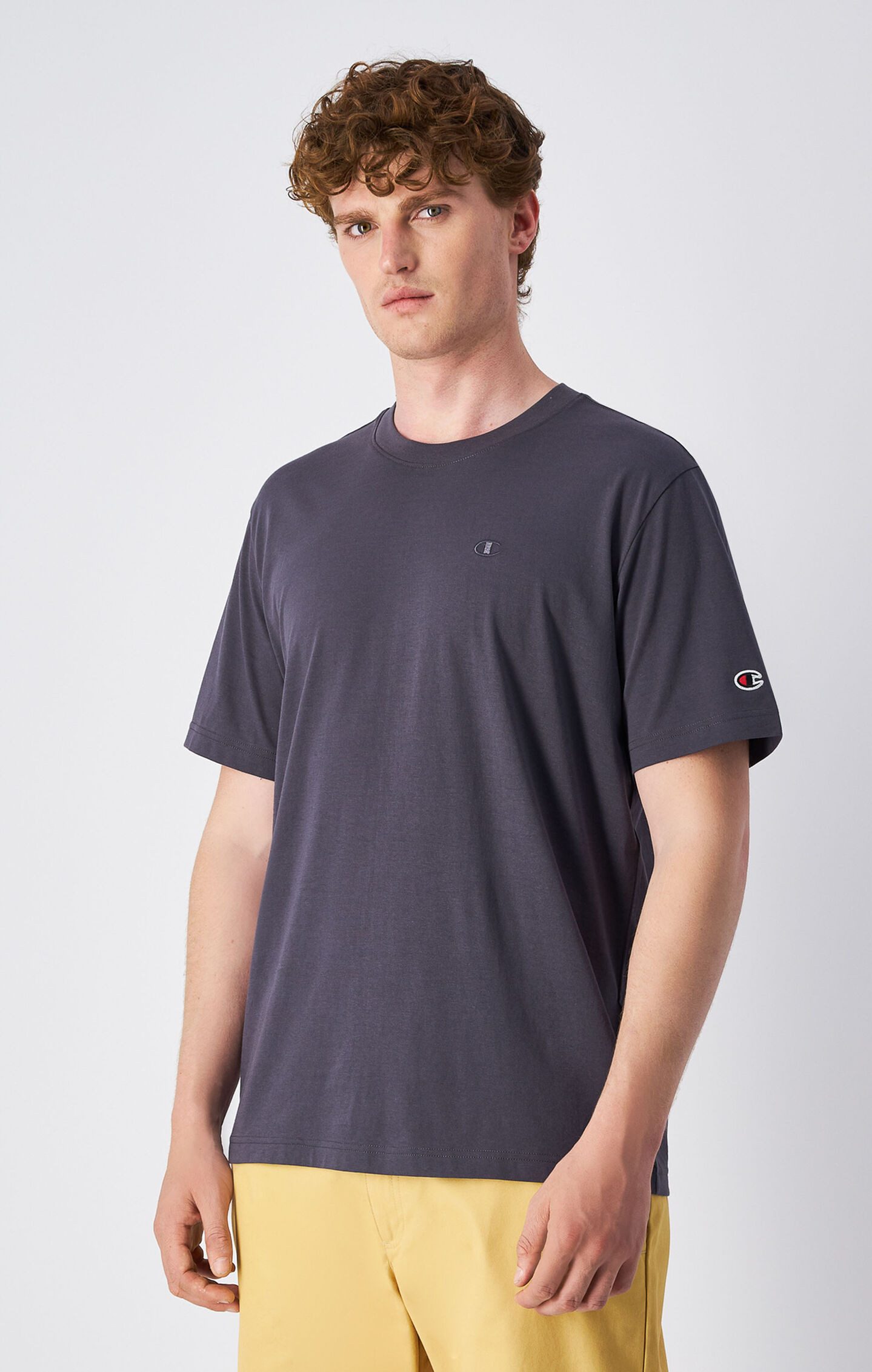 Champion T-Shirt ICONS TONAL T-Shirt sportlicher Stil, aus Baumwolle, Kurzarm, komfortabler Sitz