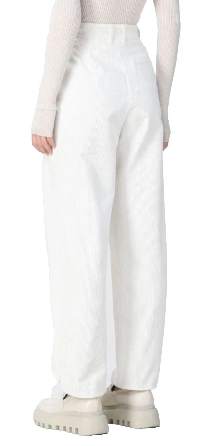Emporio Armani Cordhose Lounge Hose Earctic Kapselkollektion mit fein gerippter Bio-Baumwolle Exklusiven „Earctic“-Kapselkollektion von Emporio Armani