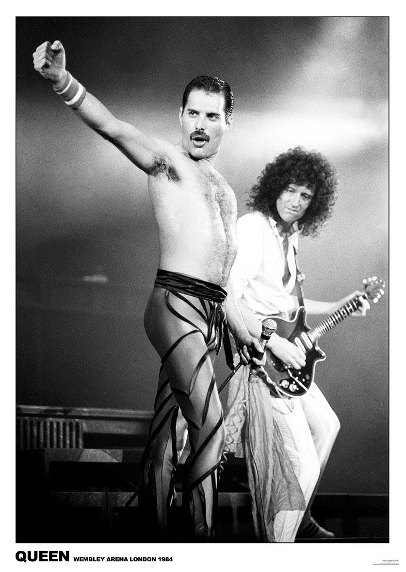 Close Up Poster Queen Poster Wembley 1984 Freddie Mercury & Brian May 59,5 x 84 cm