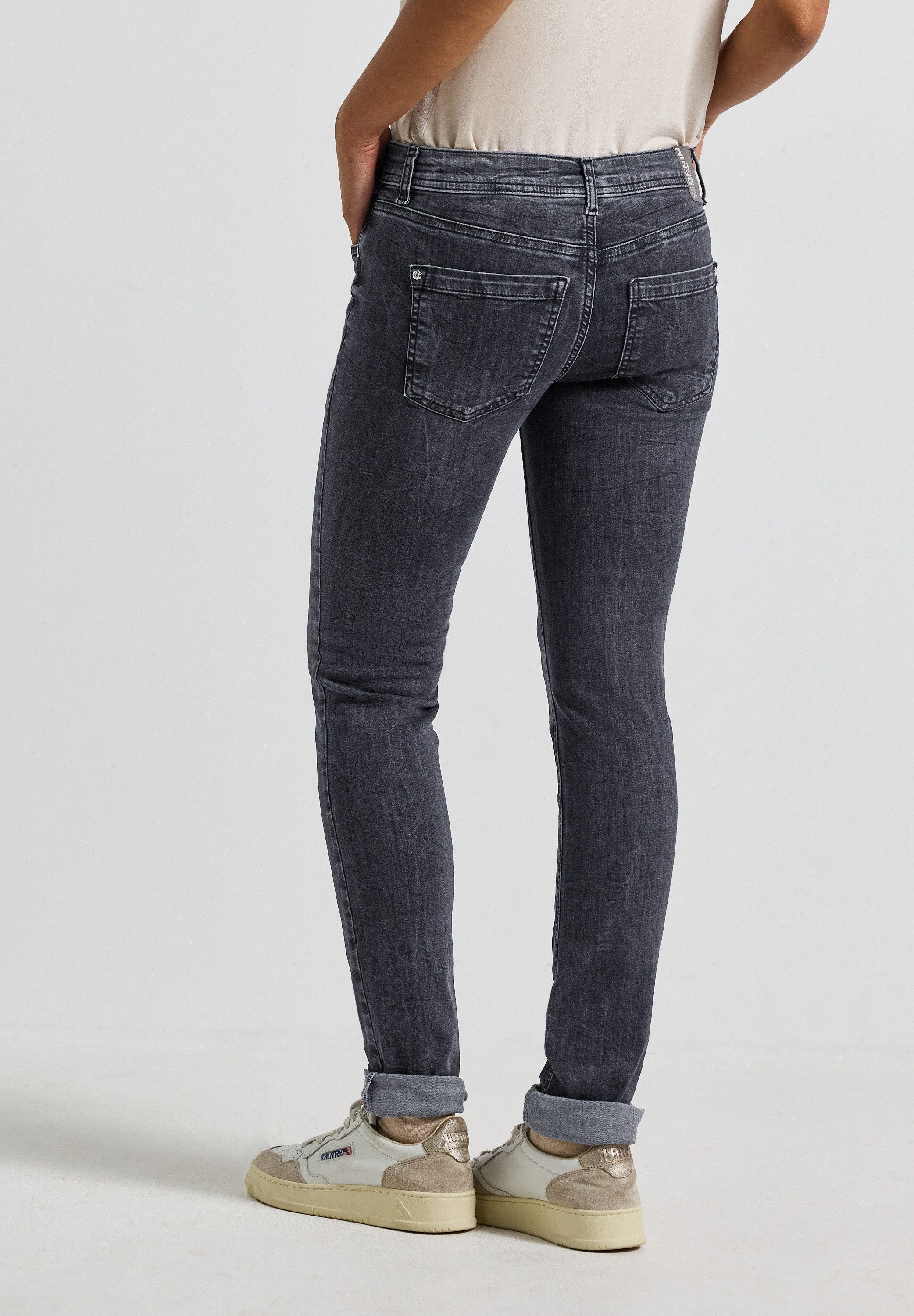 STREET ONE Comfort-fit-Jeans in grauer Waschung