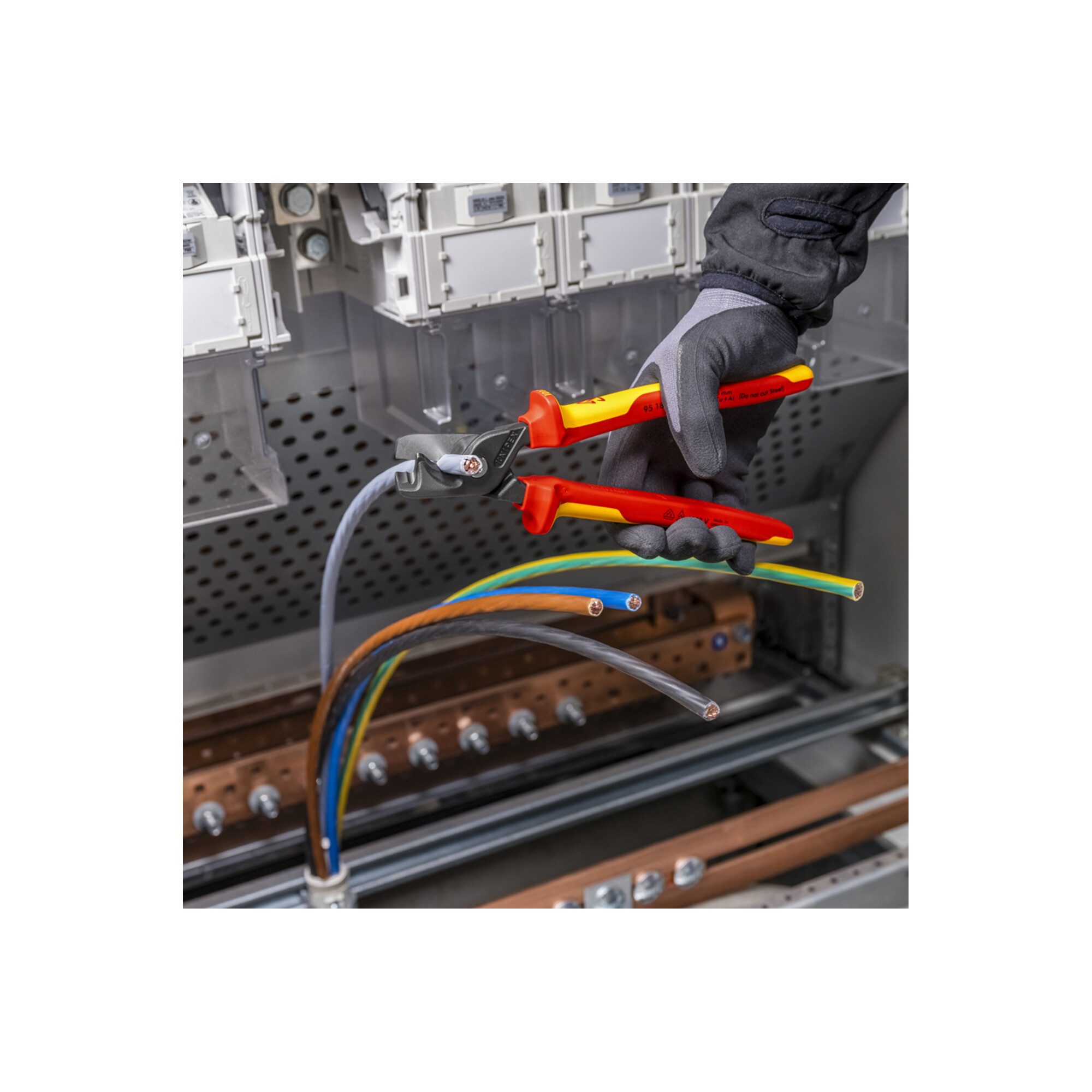 Knipex Kabelschere KNIPEX 95 18 225 StepCut® XL Kabelschere mit Stufenschnitt isolierende