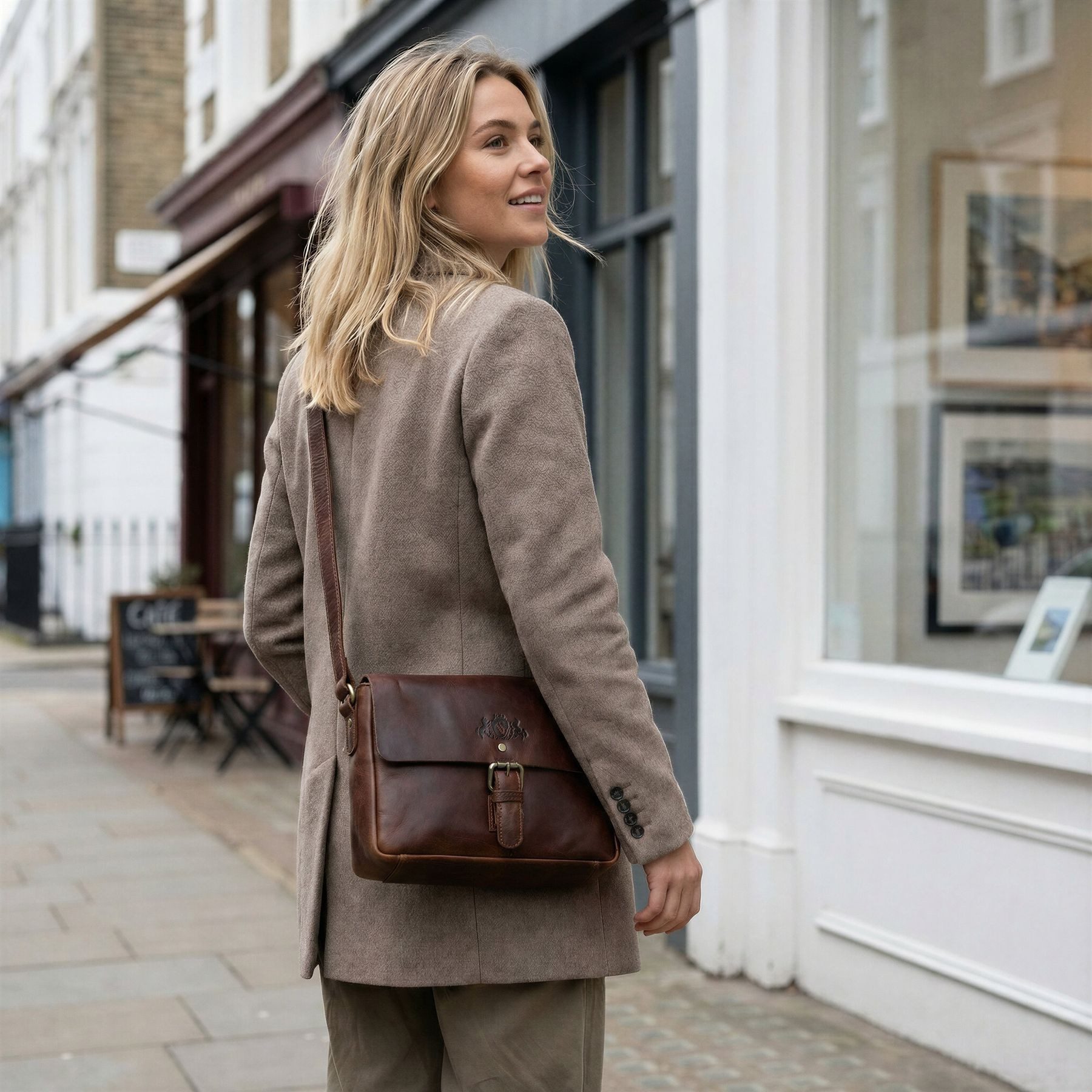 SID & VAIN Messenger Bag YALE Umhängetasche Cross-Body Bag echt Leder, Ledertasche Schultertasche Herren Damen Messenger Bag braun