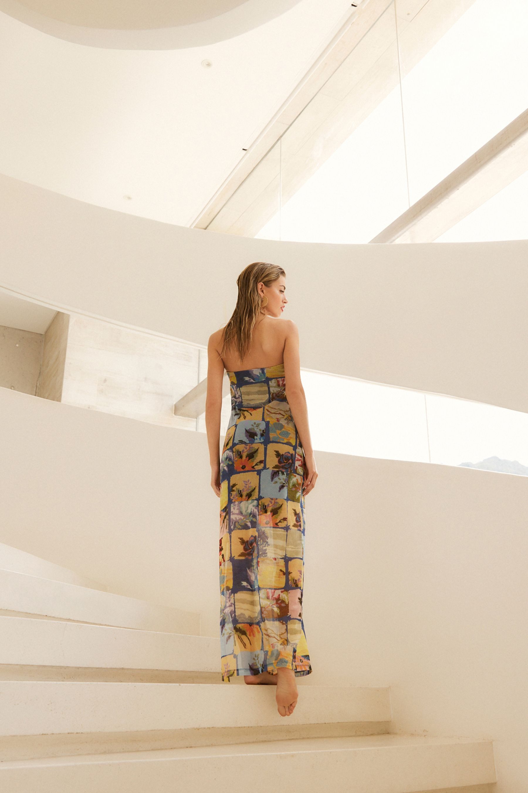 Next Bandeaukleid Gerafftes Bandeau-Maxikleid aus Mesh günstig online kaufen