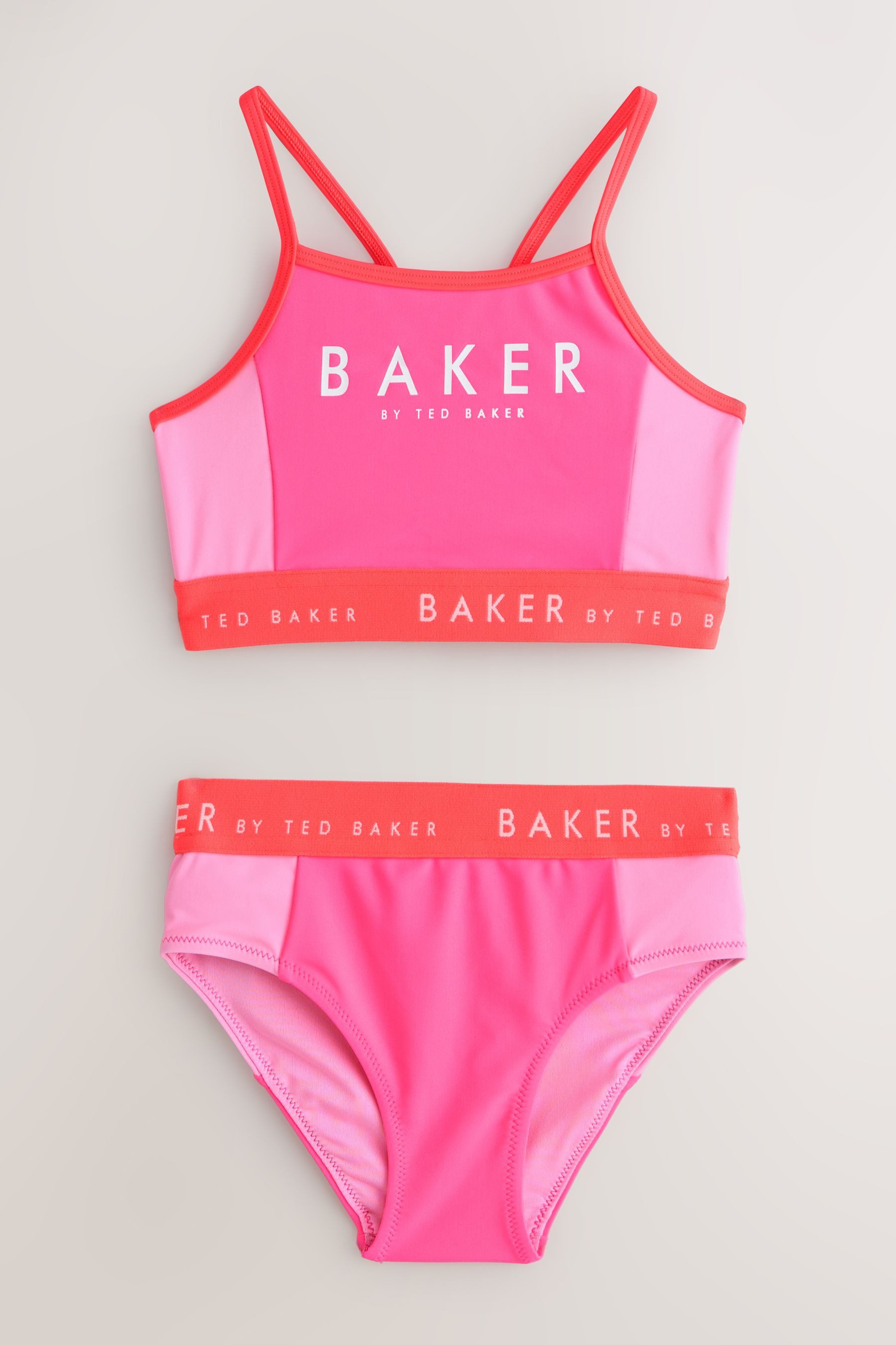 Baker by Ted Baker Rash Guard Baker by Ted Baker Trägertop + Bikini, 3er Set (3-tlg)