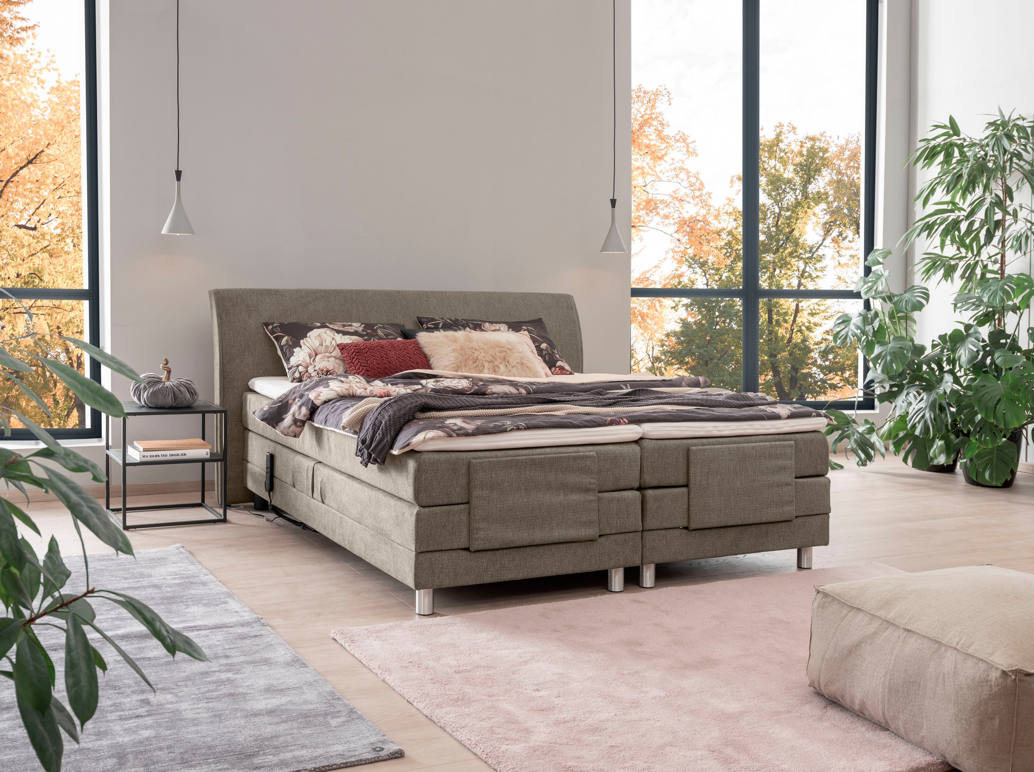 Boxspringbett Edina, Verstellung, 149 motorischer Topper trendline und ADA TCM Matratzen mit beigegrau inklusive