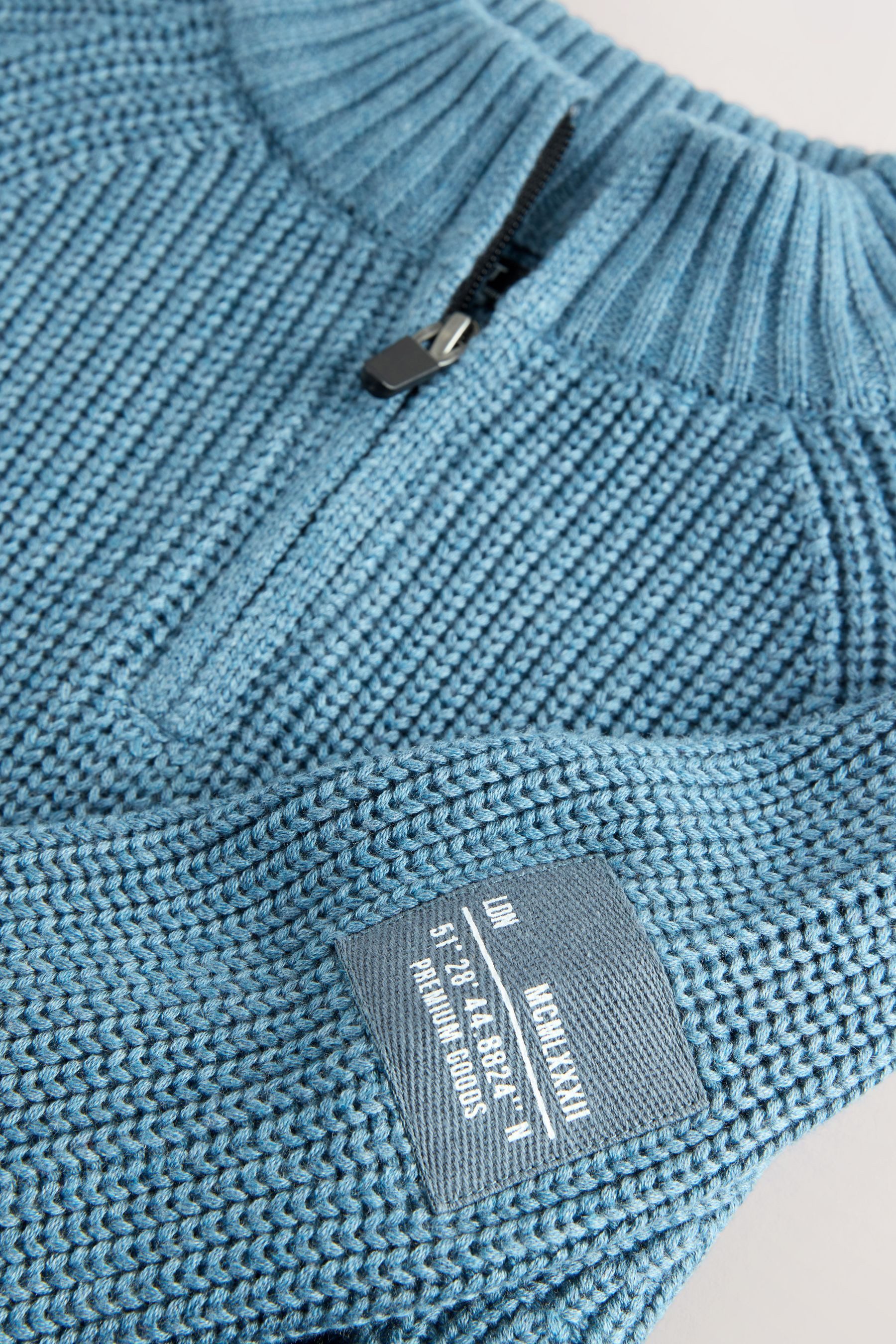 Next Troyer Gestrickter Troyer im Utility-Stil (1-tlg)