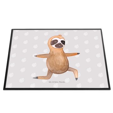 Mr. & Mrs. Panda Schreibtischunterlage Faultier Yoga - Grau Pastell - Geschenk, Krieger, Schreibtisch Unterl, (1 tlg)