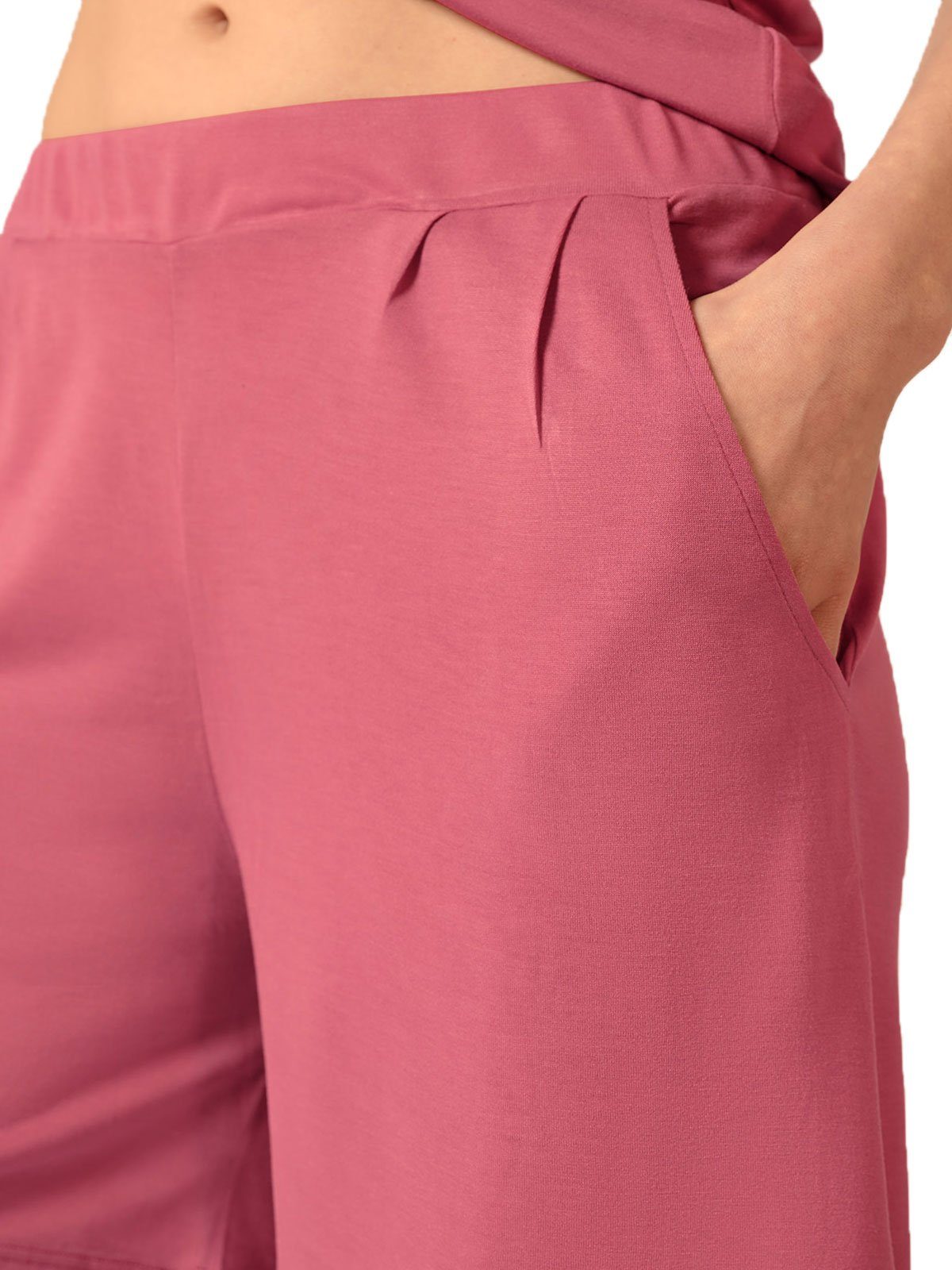 HUBER Homewearpants Damen Shorts Mid-Length hautnah Night Basic (Stück, 1-tlg) -